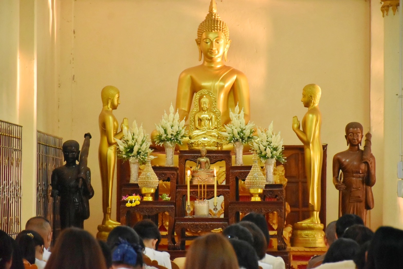 พช.มหาสารคาม ร่วมพิธีทำบุญตักบาตร เนื่องในวันมาฆบูชา ประจำปีพุทธศักราช 2566