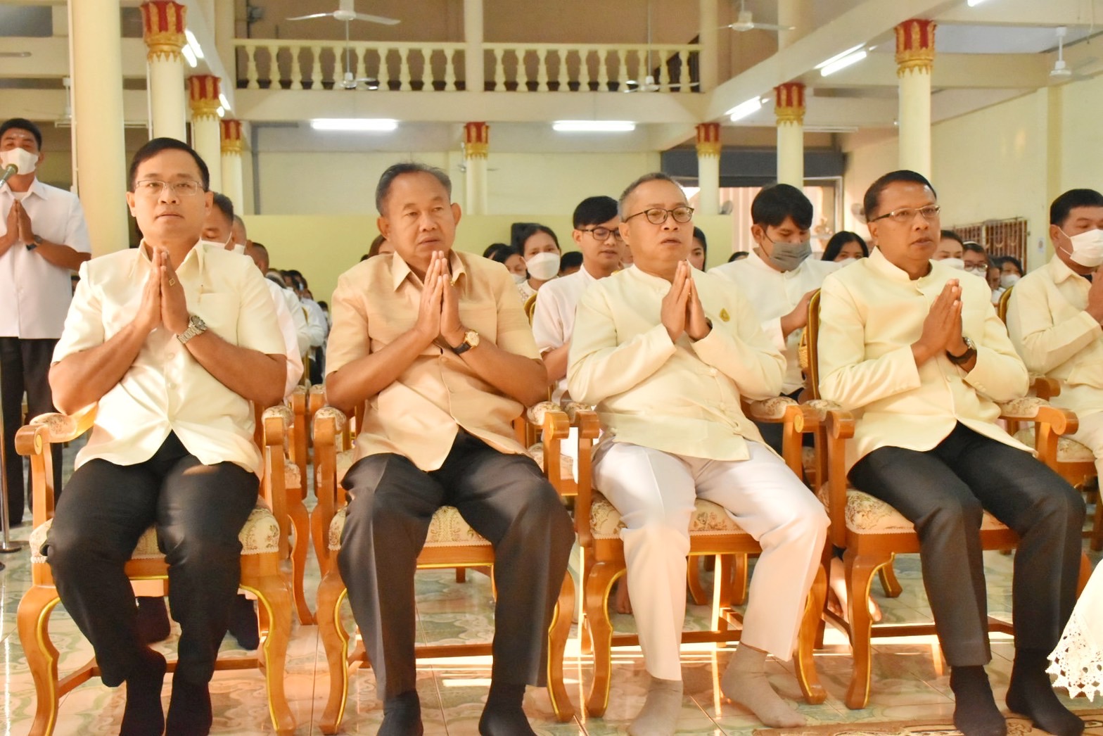 พช.มหาสารคาม ร่วมพิธีทำบุญตักบาตร เนื่องในวันมาฆบูชา ประจำปีพุทธศักราช 2566