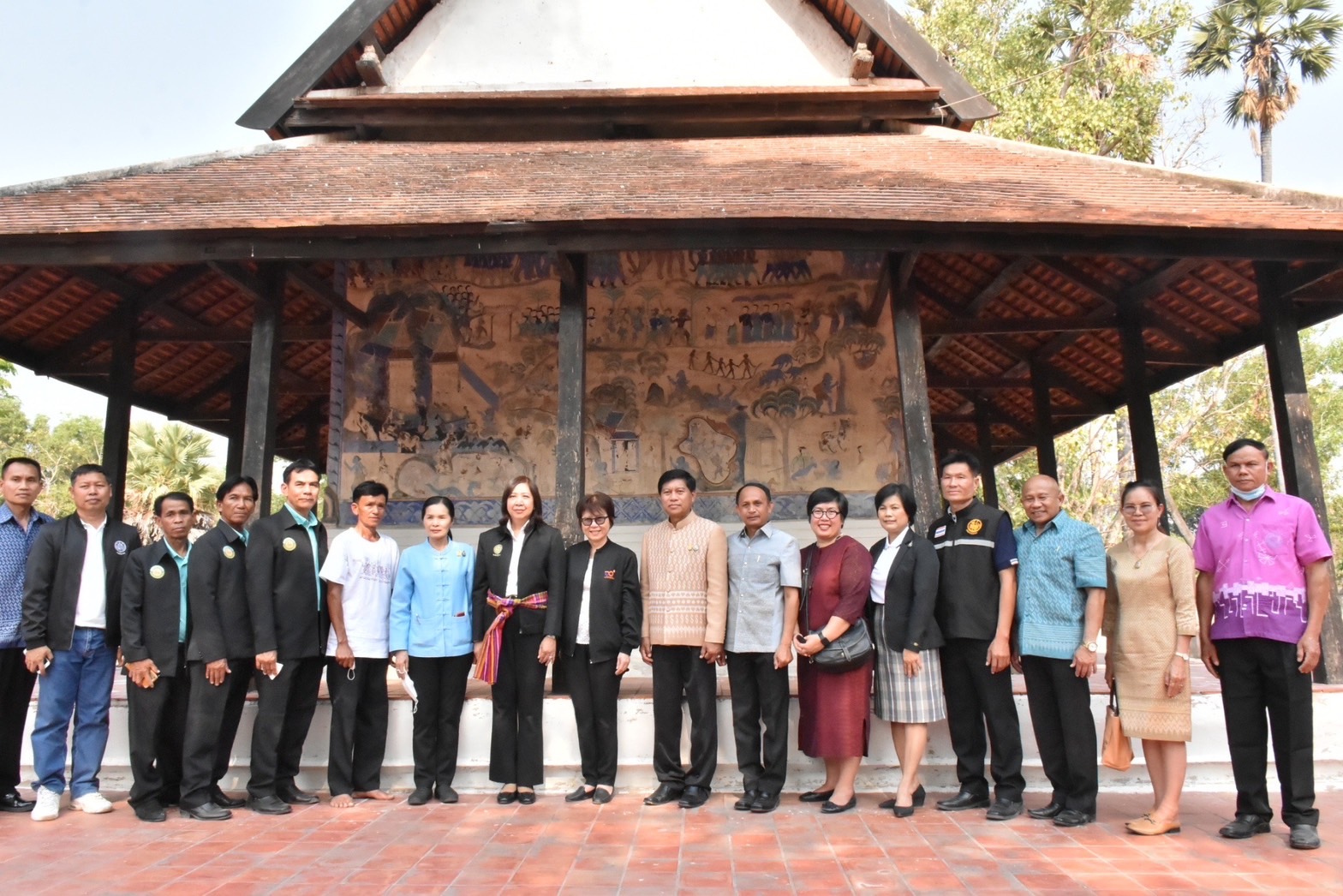 ผู้ตรวจราชการสำนักนายกรัฐมนตรี และคณะผู้ตรวจราชการกระทรวง เขต 12 ตรวจเยี่ยมการบริหารจัดการในพื้นที่ท่องเที่ยวเชิงสร้างสรรค์ และวัฒนธรรมในพื้นที่จังหวัดมหาสารคาม