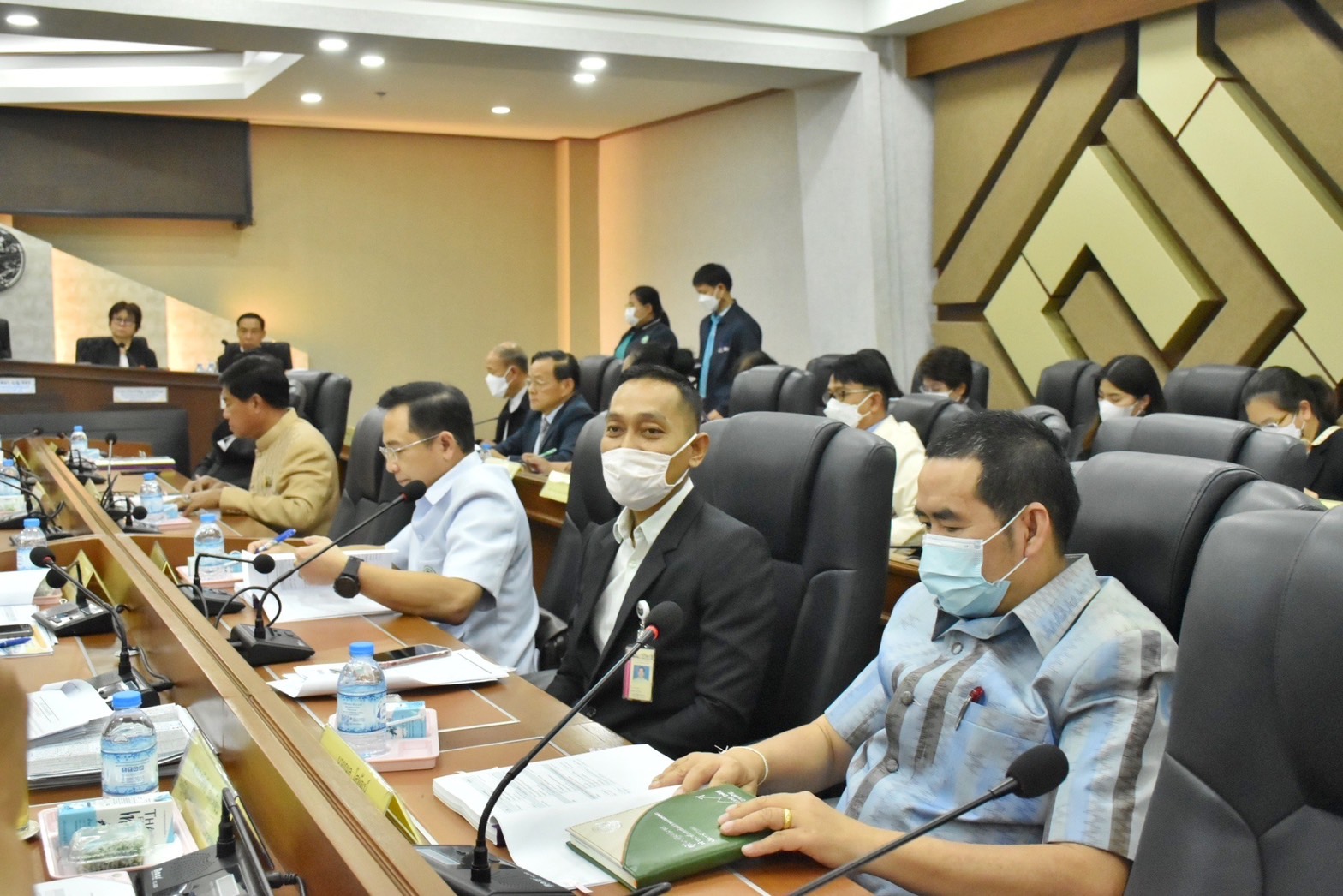 ผู้ตรวจราชการสำนักนายกรัฐมนตรี และคณะผู้ตรวจราชการกระทรวง เขต 12 ลงพื้นที่ตรวจราชการที่จังหวัดมหาสารคาม