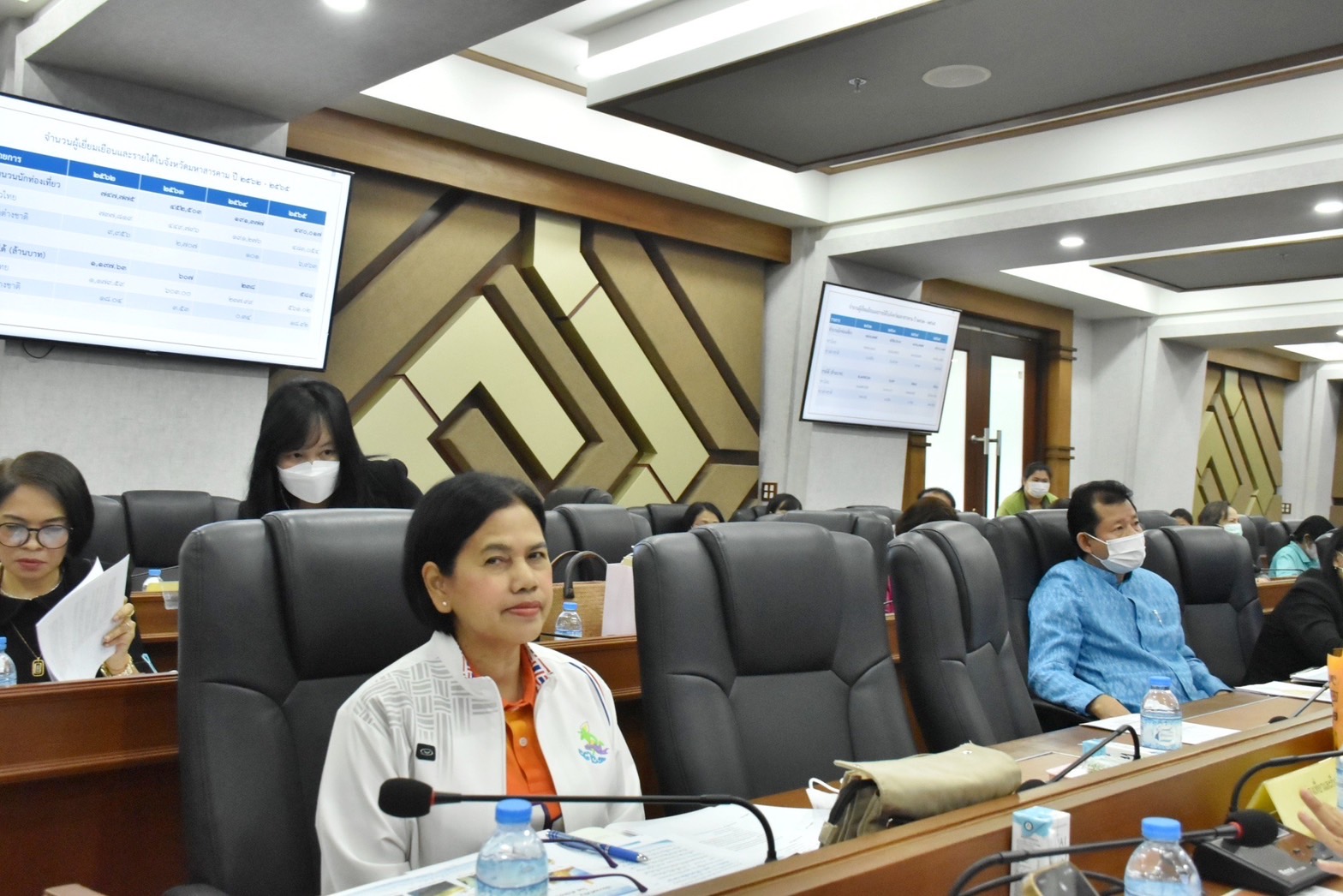 ผู้ตรวจราชการสำนักนายกรัฐมนตรี และคณะผู้ตรวจราชการกระทรวง เขต 12 ลงพื้นที่ตรวจราชการที่จังหวัดมหาสารคาม