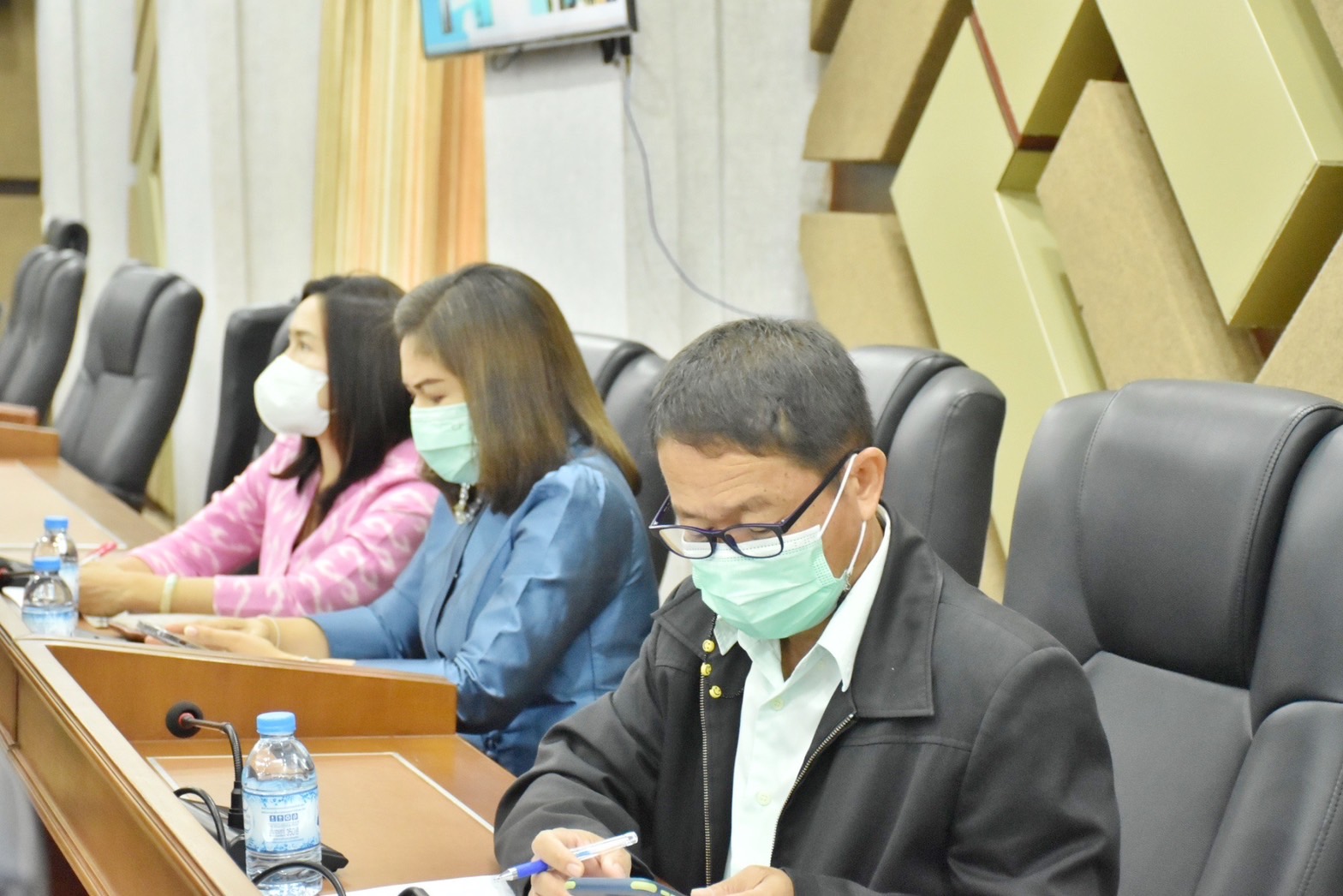 ผู้ตรวจราชการสำนักนายกรัฐมนตรี และคณะผู้ตรวจราชการกระทรวง เขต 12 ลงพื้นที่ตรวจราชการที่จังหวัดมหาสารคาม