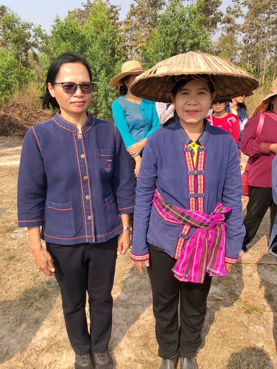 พช.มหาสารคาม ร่วมกับภาคีเครือข่ายโคกหนองนา จัดกิจกรรมเอามื้อสามัคคี ณ แปลงโคกหนองนา อำเภอแกดำ