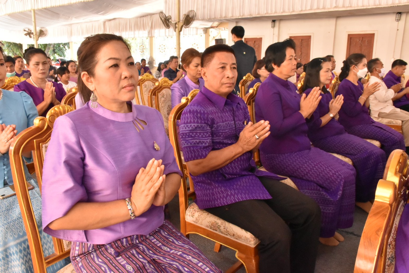 จังหวัดมหาสารคาม ประกอบพิธีทอดผ้าป่ามหากุศลสมทบกองทุนพัฒนาเด็กชนบทฯ จังหวัดมหาสารคาม