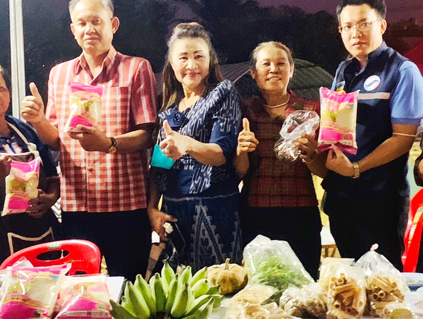 พช.มหาสารคาม ร่วมงานตลาดวัฒนธรรม “หนองกระทุ่ม ฟื้นวิถีชุมชน คนมหาสารคาม”