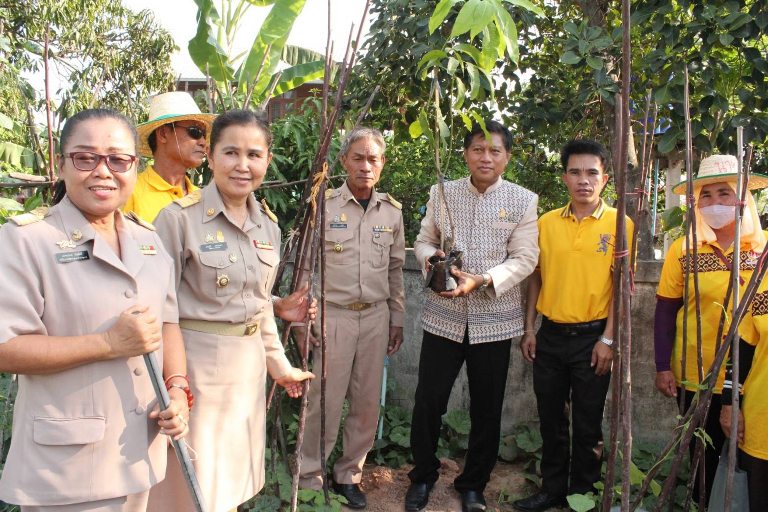 ?? ผู้ตรวจราชการกรมการพัฒนาชุมชน ลงพื้นที่ติดตามสนับสนุนส่งเสริมการขับเคลื่อนงานพัฒนาชุมชน อำเภอโกสุมพิสัย จังหวัดมหาสารคาม ??