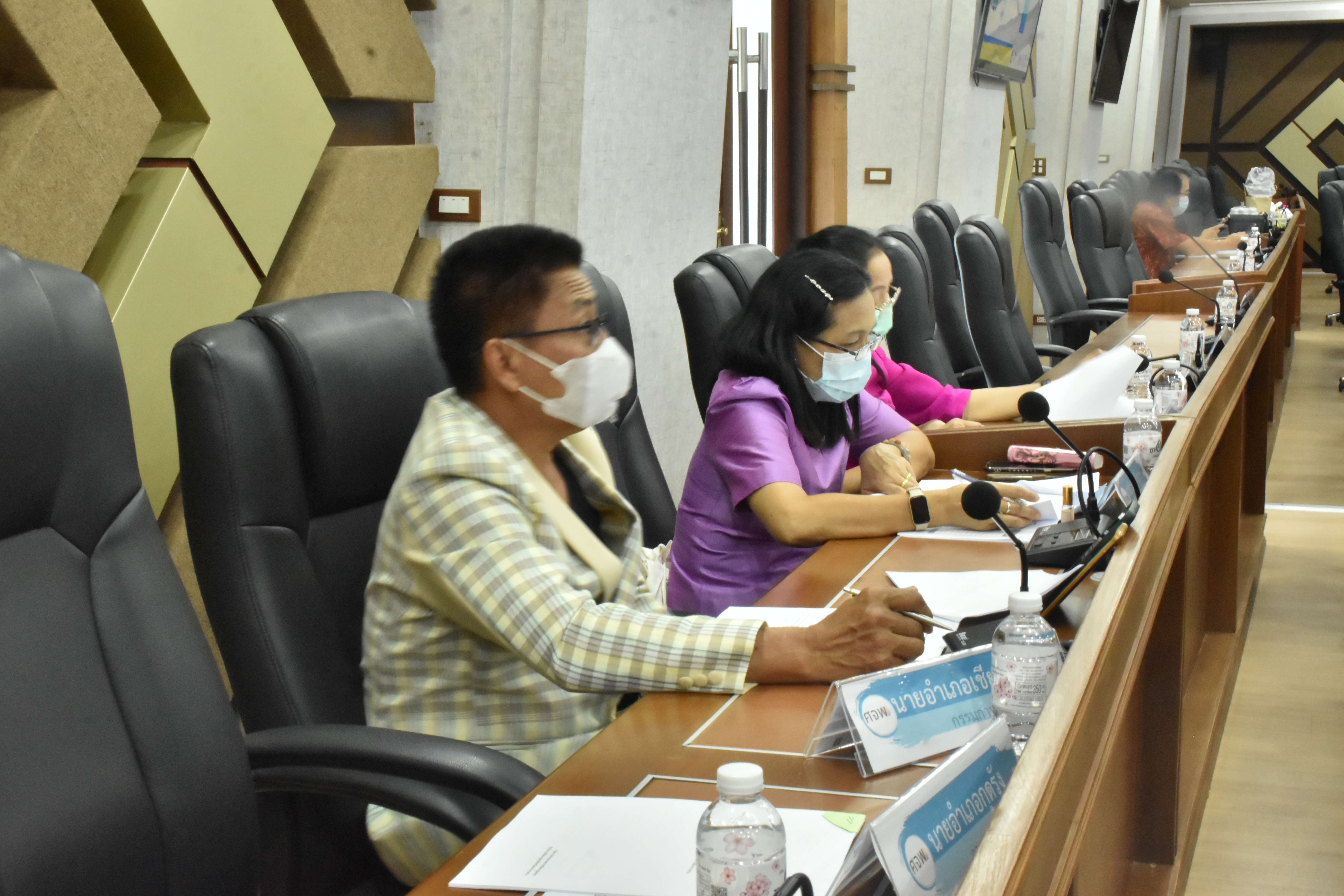 ?พช.มหาสารคามประชุมคณะกรรมการบริหารศูนย์อำนวยการขจัดความยากจนและพัฒนาคนทุกช่วงวัยอย่างยั่งยืนตามหลักปรัชญาของเศรษฐกิจพอเพียงจังหวัดมหาสารคาม (คจพ.จ.) ครั้งที่ 1/2566 ?