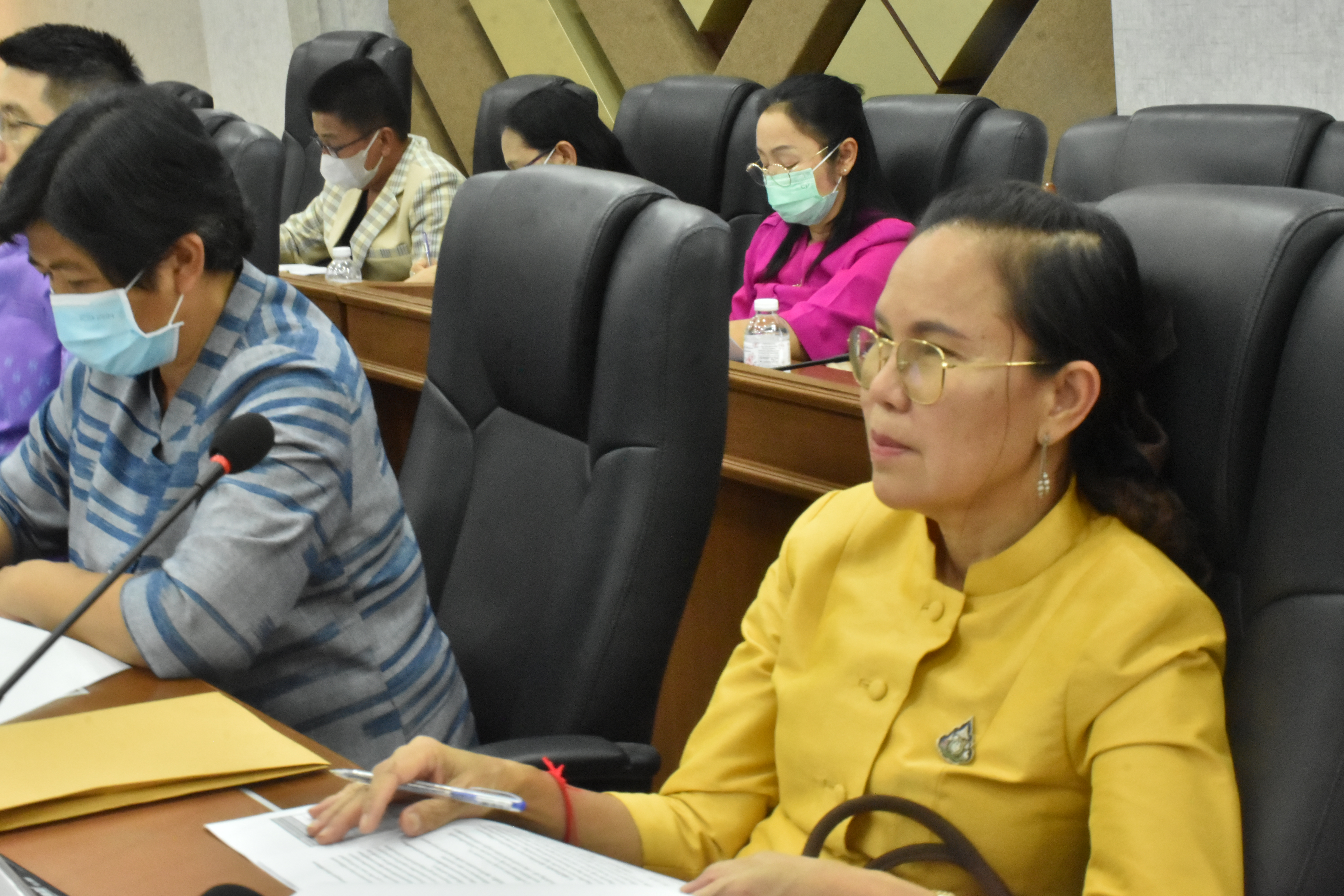 ?พช.มหาสารคามประชุมคณะกรรมการบริหารศูนย์อำนวยการขจัดความยากจนและพัฒนาคนทุกช่วงวัยอย่างยั่งยืนตามหลักปรัชญาของเศรษฐกิจพอเพียงจังหวัดมหาสารคาม (คจพ.จ.) ครั้งที่ 1/2566 ?