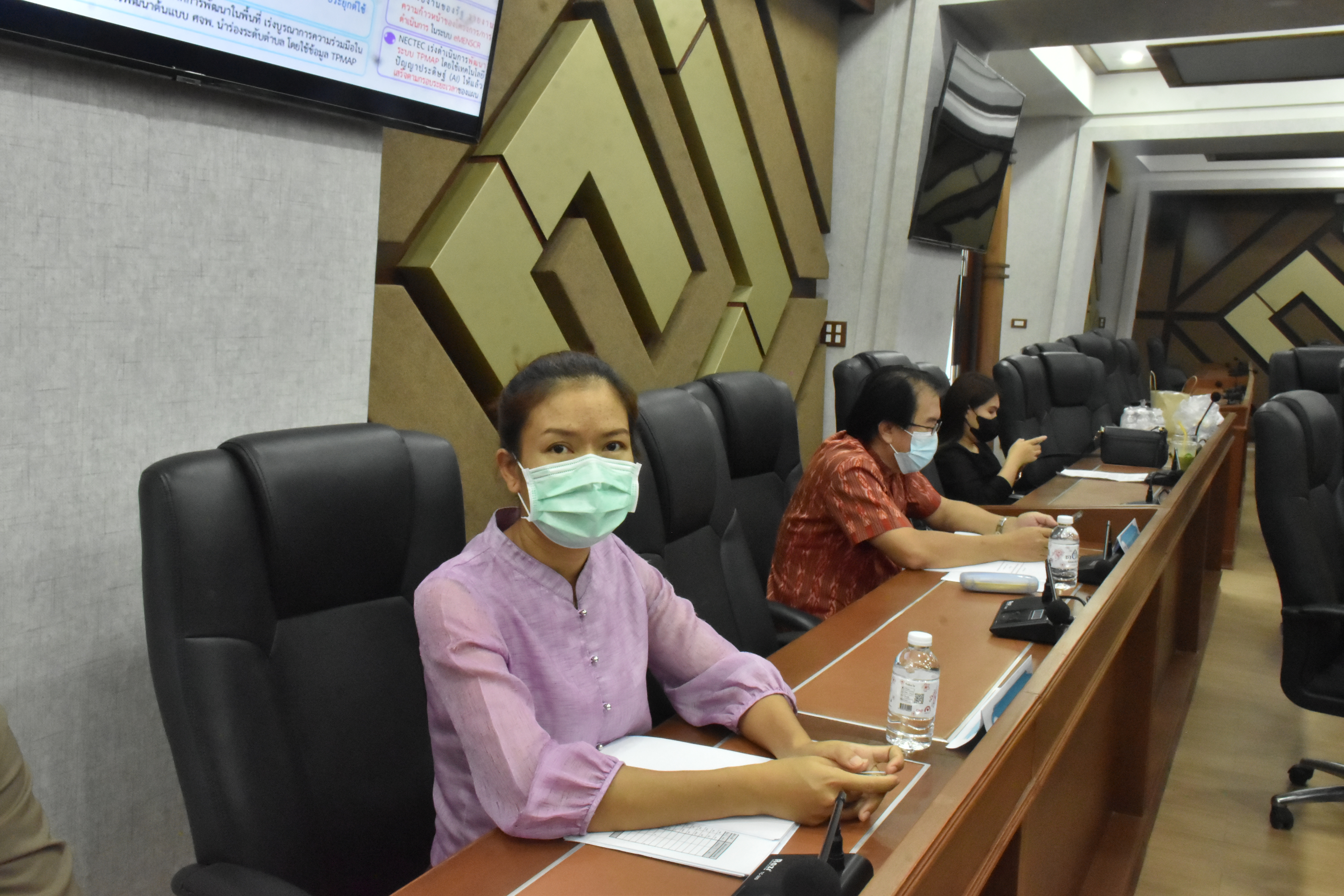 ?พช.มหาสารคามประชุมคณะกรรมการบริหารศูนย์อำนวยการขจัดความยากจนและพัฒนาคนทุกช่วงวัยอย่างยั่งยืนตามหลักปรัชญาของเศรษฐกิจพอเพียงจังหวัดมหาสารคาม (คจพ.จ.) ครั้งที่ 1/2566 ?