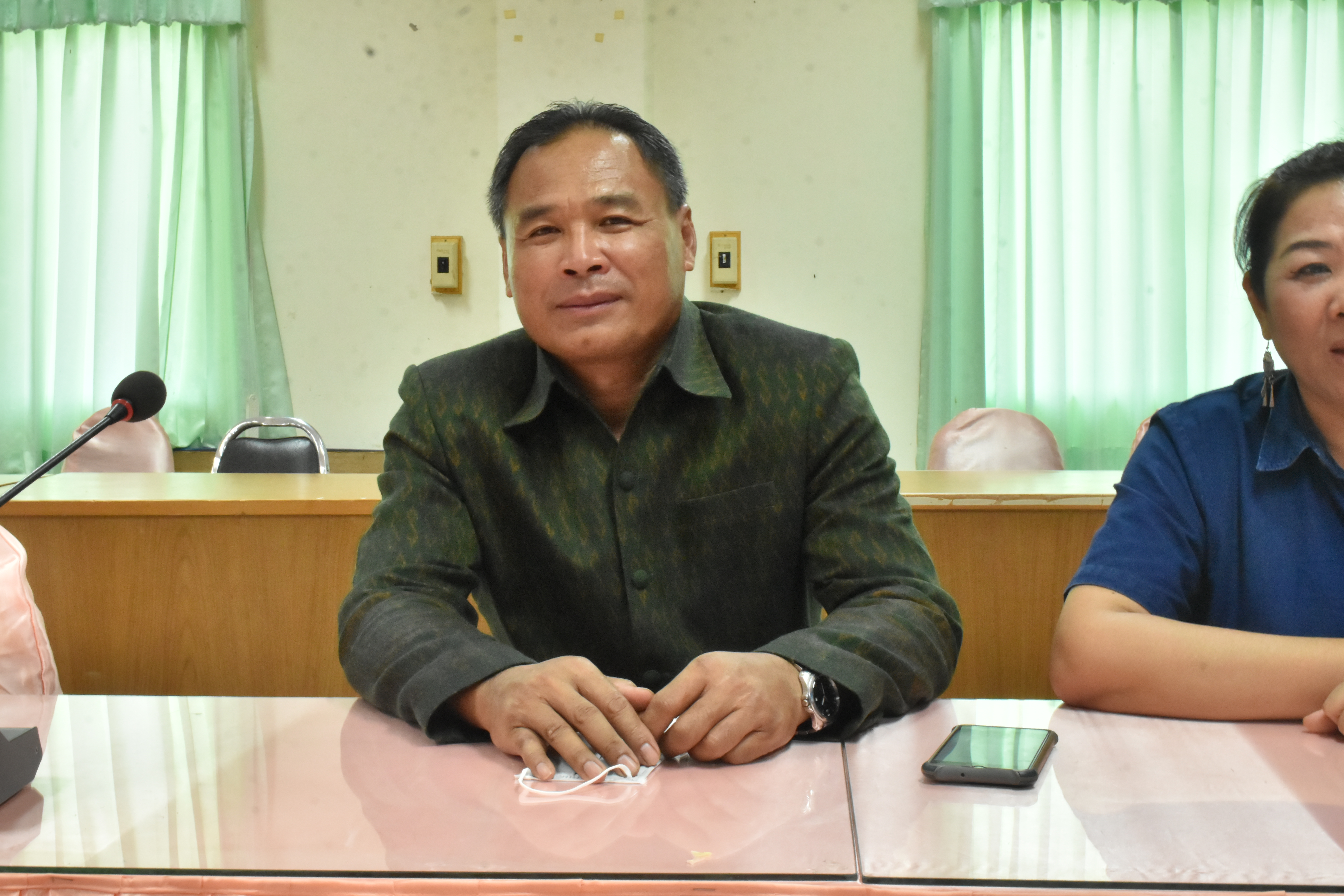 พช.มหาสารคาม ร่วมประชุมสร้างความเข้าใจการขับเคลื่อนการขจัดความยากจนและพัฒนาคนทุกช่วงวัยฯ ปี พ.ศ. 2566  ผ่านระบบออนไลน์ Cisco Webx