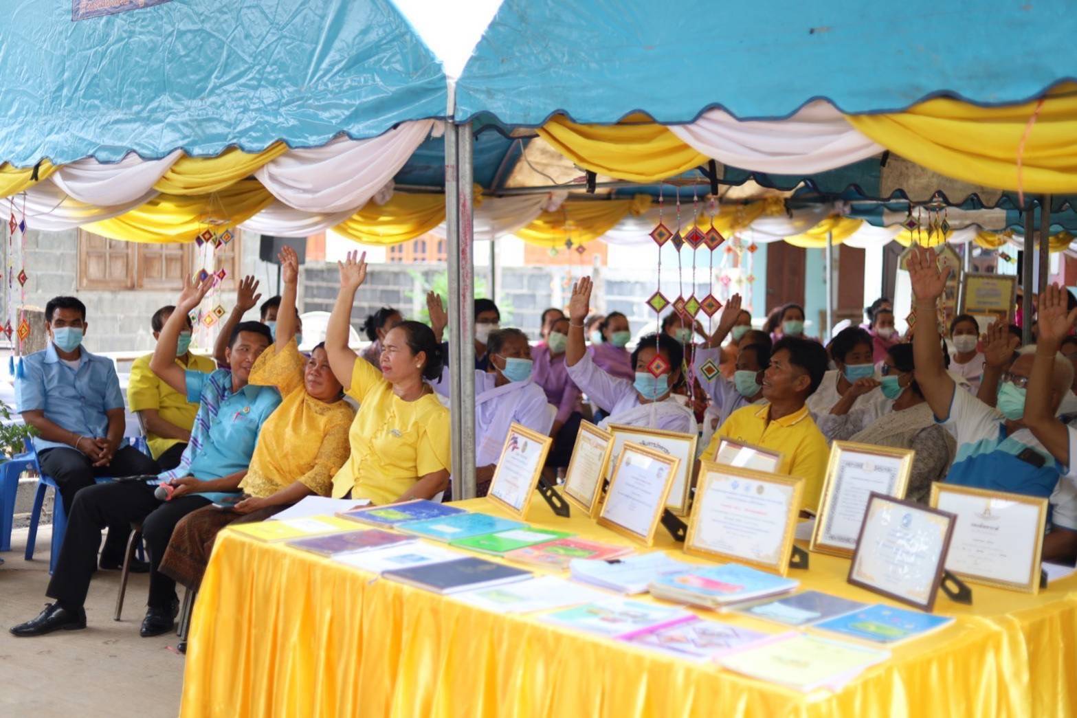 ?พช.มหาสารคาม ร่วมประเมินคัดเลือกหมู่บ้านเข้มแข็งตามแนวทาง “แผ่นดินธรรม แผ่นดินทอง” (หมู่บ้านอยู่เย็น)  ประจำปี 2566 ระดับจังหวัด?