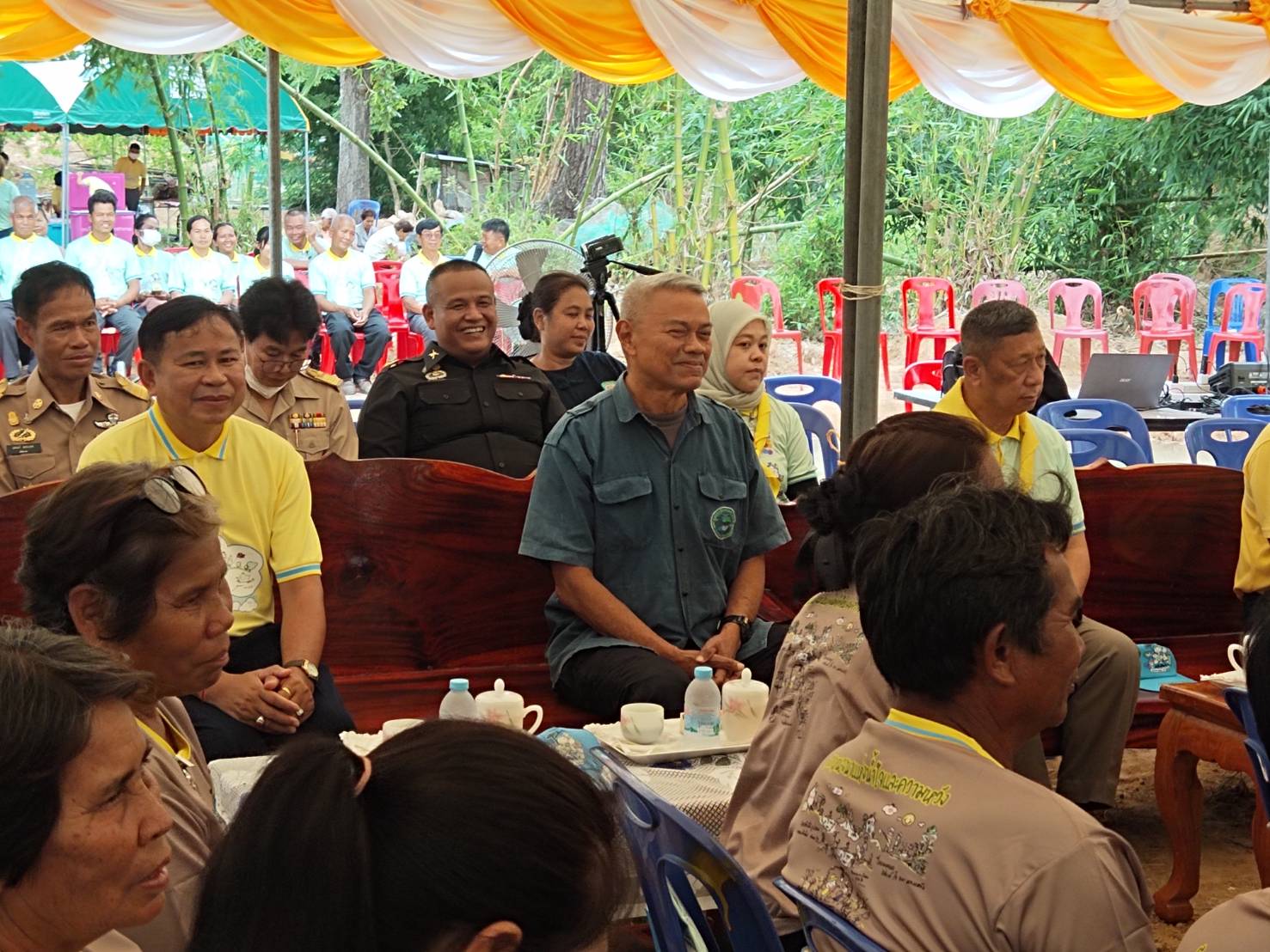 ? พช.มหาสารคาม  ร่วมพิธีเปิดการอบรมตามโครงการ โคก หนอง นา พระราชทานข้าราชบริพารฯ?