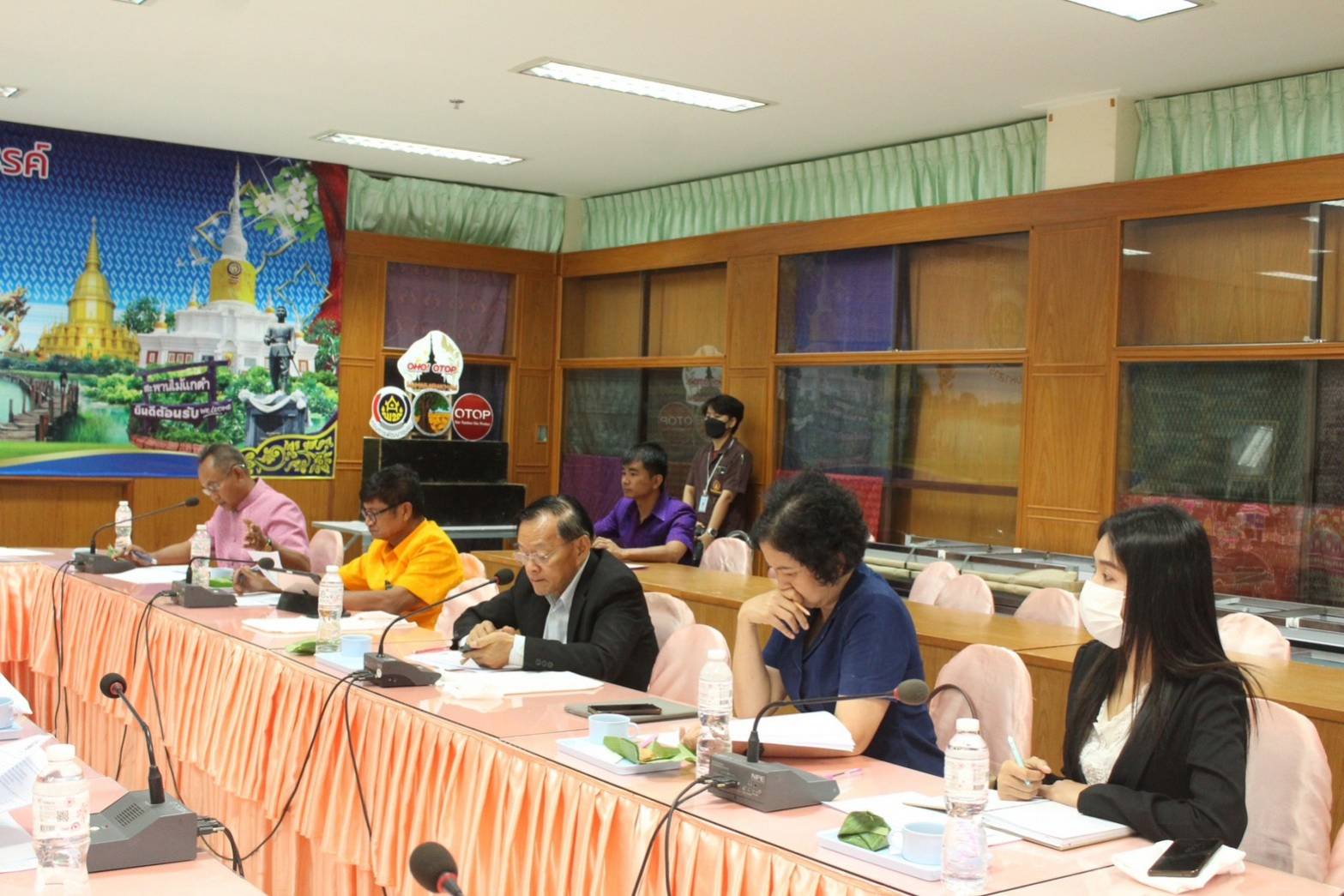 ?พช.มหาสารคาม ประชุมคณะกรรมการคัดสรรกิจกรรมพัฒนาชุมชนดีเด่นระดับจังหวัด ประจำปี 2566  ?