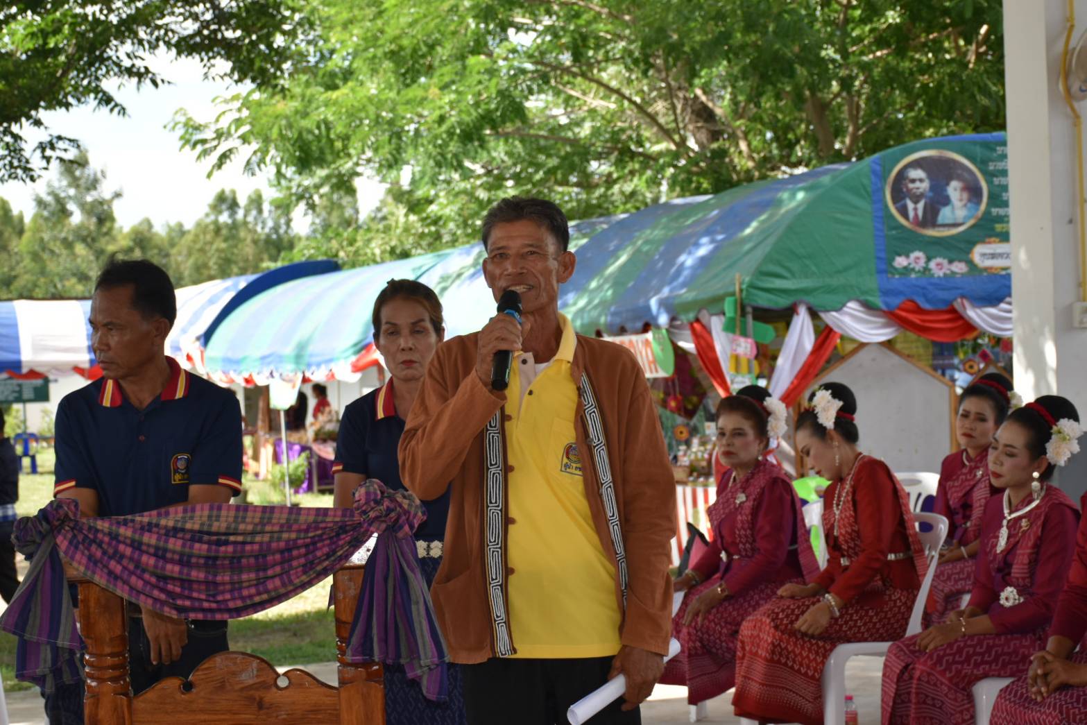 ?พช.มหาสารคาม ลงพื้นที่คัดสรรกิจกรรมพัฒนาชุมชนดีเด่น ประจำปี 2566 จังหวัดมหาสารคาม อำเภอโกสุมพิสัย และอำเภอกุดรัง?