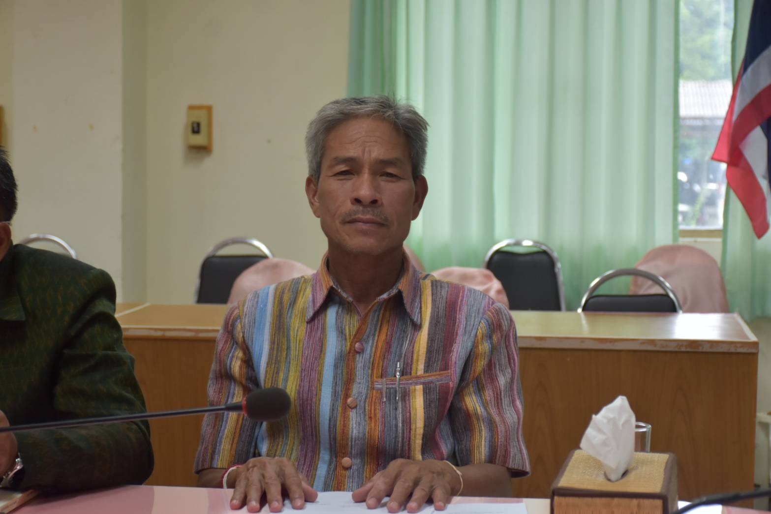 ?พช.มหาสารคาม ดำเนินการประชุมคณะกรรมการคัดเลือกการส่งเสริมกิจกรรมเครือข่ายกลุ่มออมทรัพย์เพื่อการผลิต?