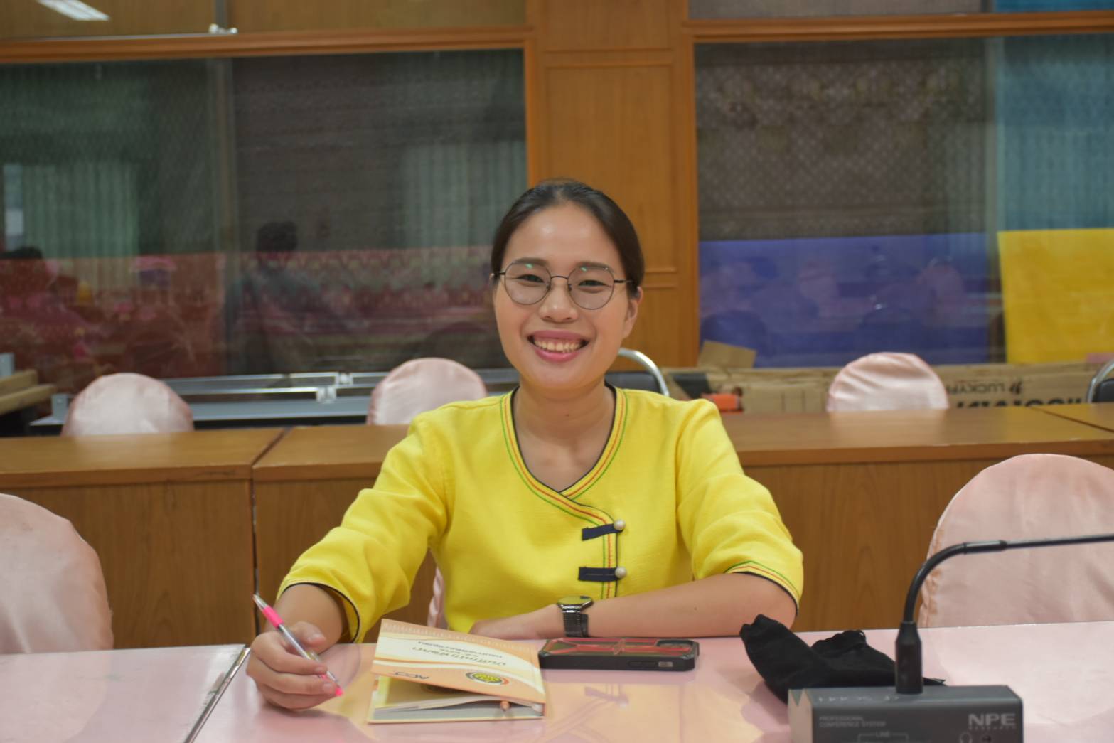 ?พช.มหาสารคาม ดำเนินการประชุมคณะกรรมการคัดเลือกการส่งเสริมกิจกรรมเครือข่ายกลุ่มออมทรัพย์เพื่อการผลิต?
