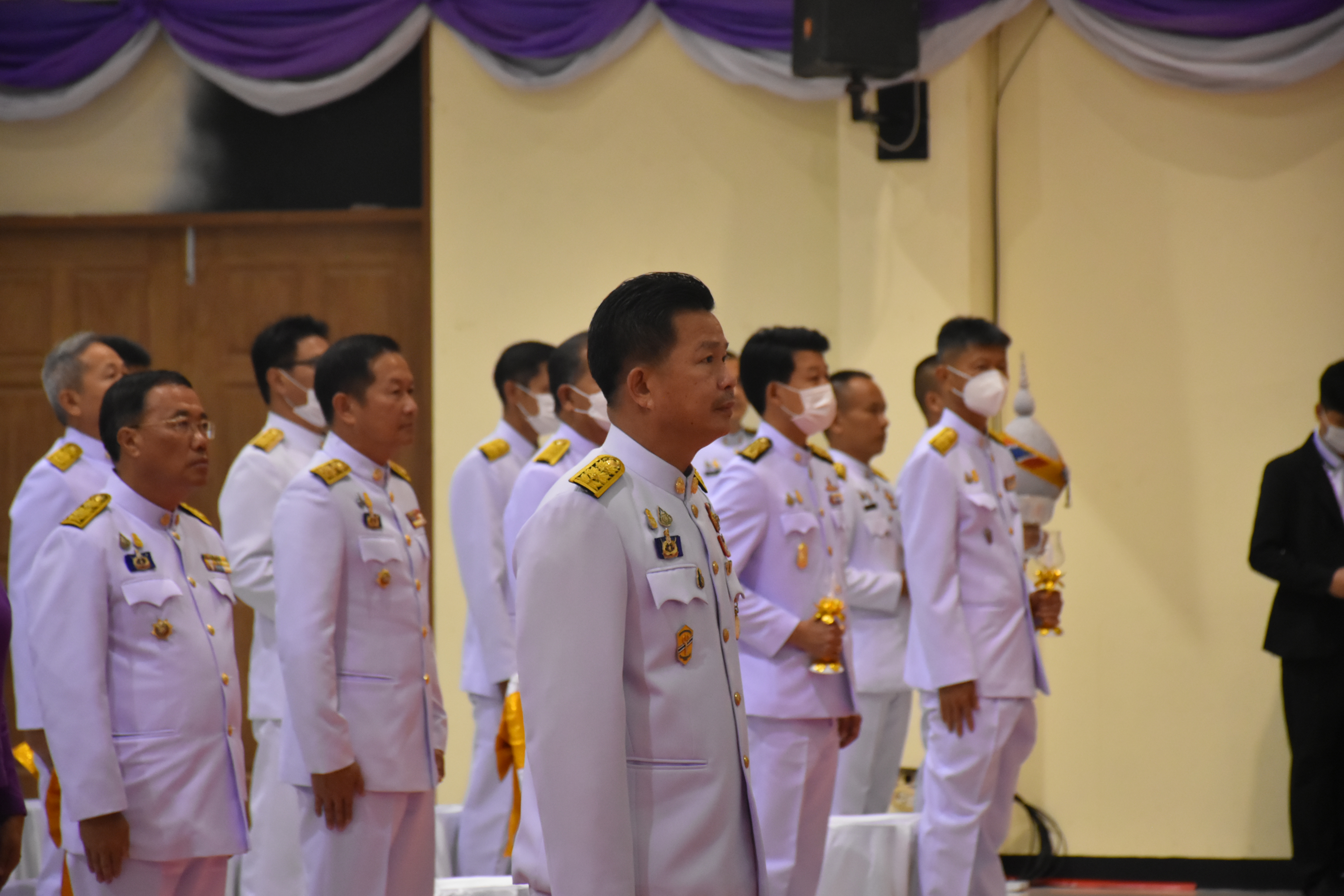 ?พช.มหาสารคาม ร่วมพิธีวางพานพุ่ม และจุดเทียนชัยถวายพระพรชัยมงคล สมเด็จพระนางเจ้าสุทิดา พัชรสุธาพิมลลักษณ พระบรมราชินี เนื่องในโอกาสวันเฉลิมพระชนมพรรษา วันที่ 3 มิถุนายน 2566 ?