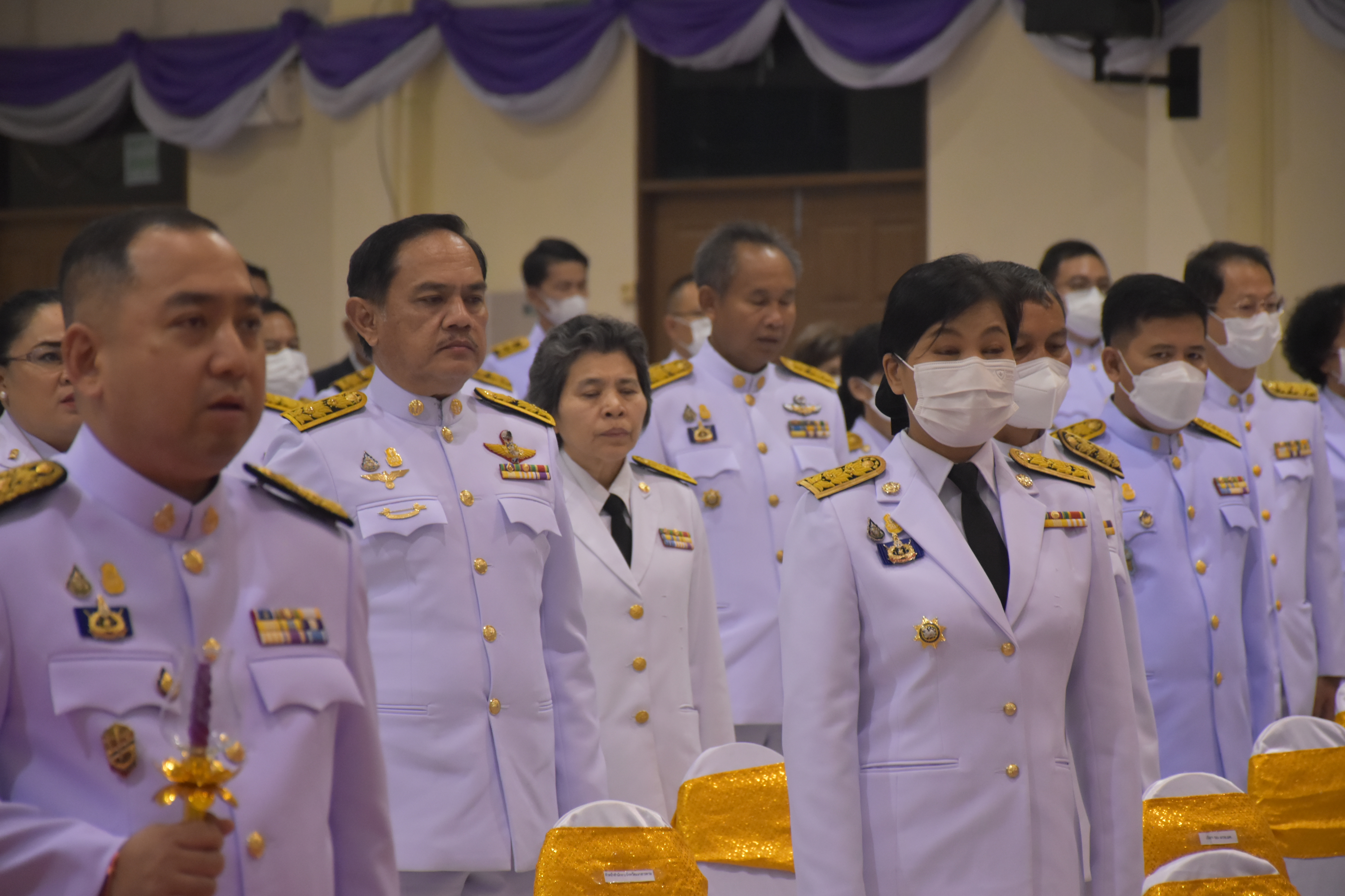 ?พช.มหาสารคาม ร่วมพิธีวางพานพุ่ม และจุดเทียนชัยถวายพระพรชัยมงคล สมเด็จพระนางเจ้าสุทิดา พัชรสุธาพิมลลักษณ พระบรมราชินี เนื่องในโอกาสวันเฉลิมพระชนมพรรษา วันที่ 3 มิถุนายน 2566 ?