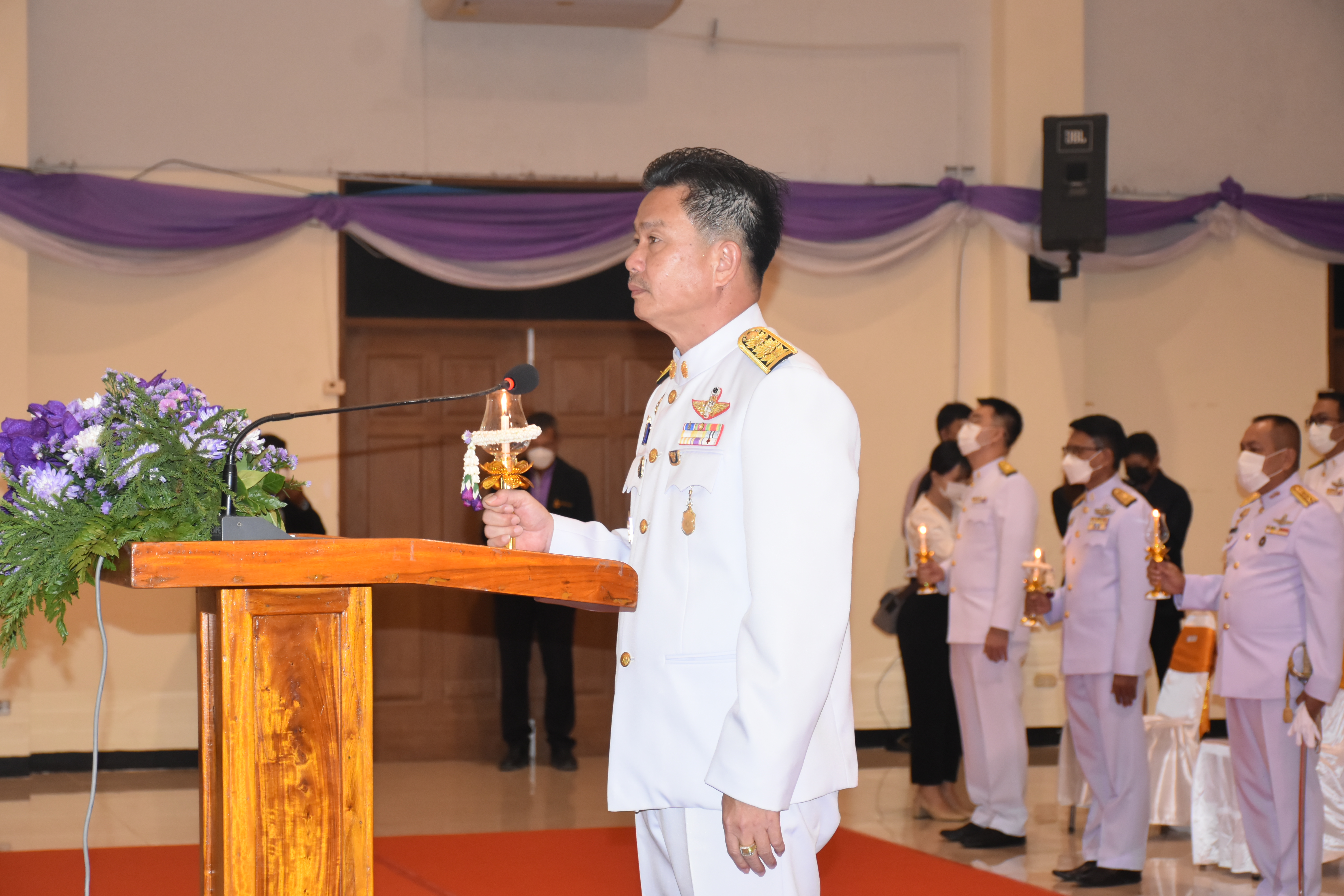 ?พช.มหาสารคาม ร่วมพิธีวางพานพุ่ม และจุดเทียนชัยถวายพระพรชัยมงคล สมเด็จพระนางเจ้าสุทิดา พัชรสุธาพิมลลักษณ พระบรมราชินี เนื่องในโอกาสวันเฉลิมพระชนมพรรษา วันที่ 3 มิถุนายน 2566 ?