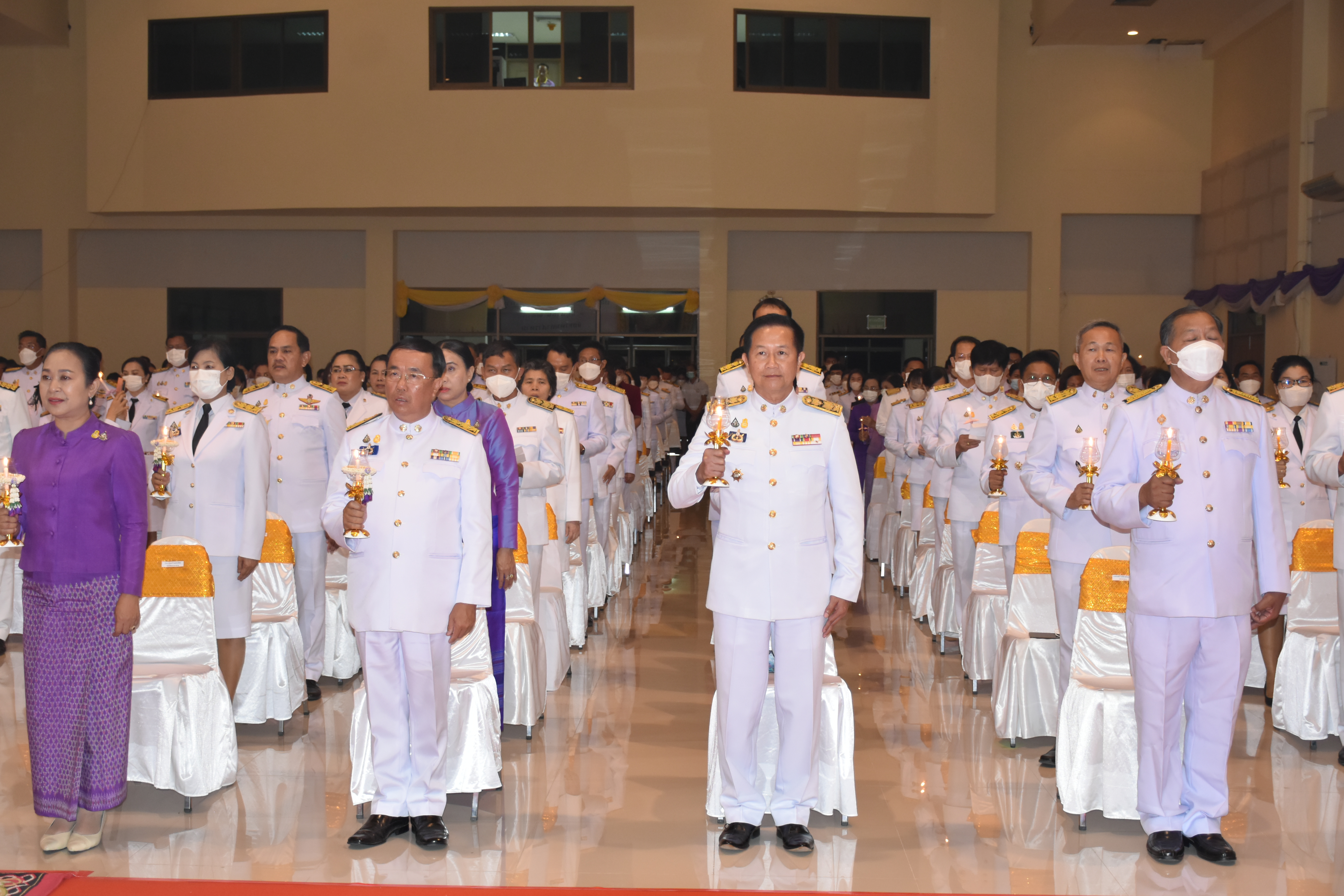 ?พช.มหาสารคาม ร่วมพิธีวางพานพุ่ม และจุดเทียนชัยถวายพระพรชัยมงคล สมเด็จพระนางเจ้าสุทิดา พัชรสุธาพิมลลักษณ พระบรมราชินี เนื่องในโอกาสวันเฉลิมพระชนมพรรษา วันที่ 3 มิถุนายน 2566 ?