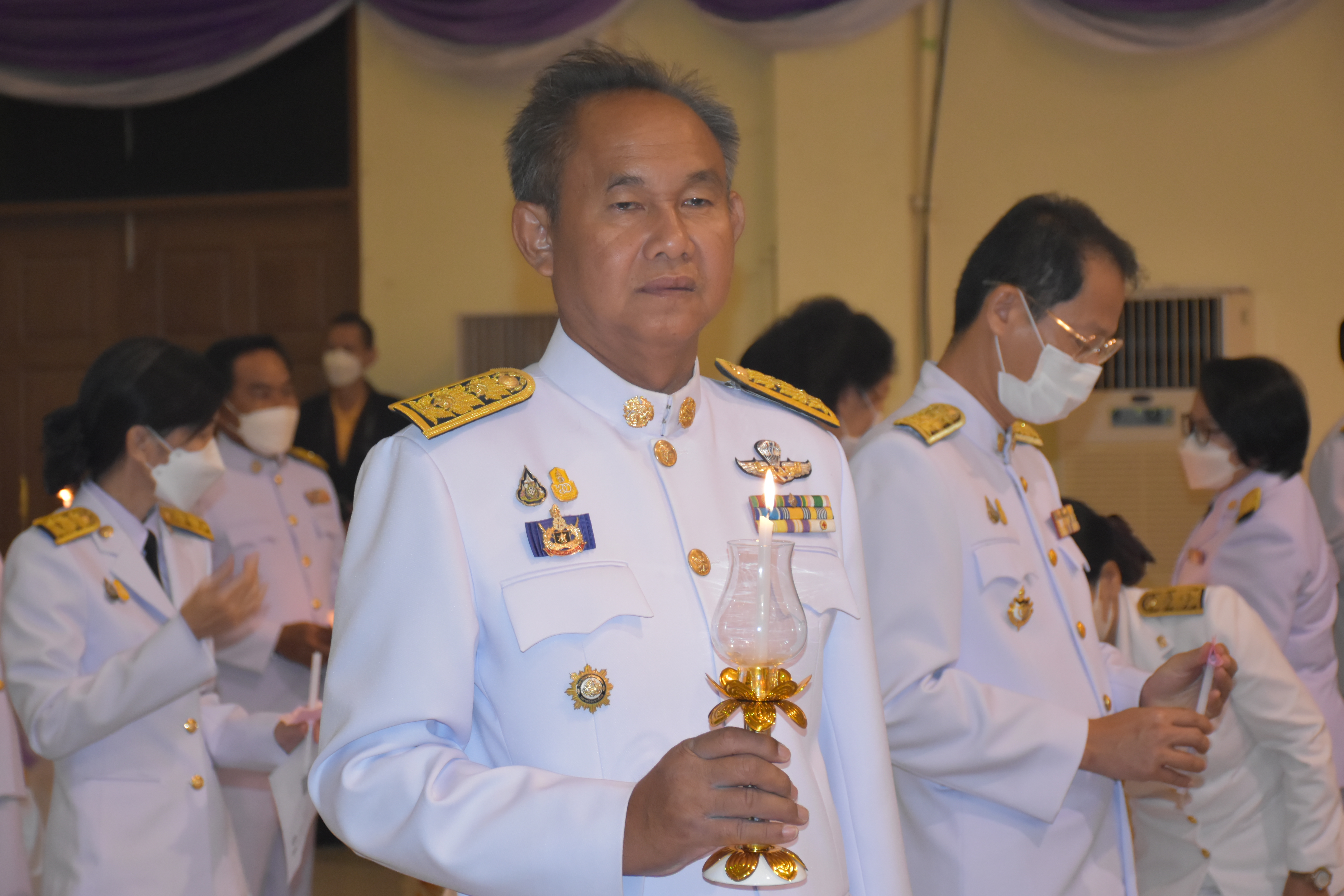 ?พช.มหาสารคาม ร่วมพิธีวางพานพุ่ม และจุดเทียนชัยถวายพระพรชัยมงคล สมเด็จพระนางเจ้าสุทิดา พัชรสุธาพิมลลักษณ พระบรมราชินี เนื่องในโอกาสวันเฉลิมพระชนมพรรษา วันที่ 3 มิถุนายน 2566 ?