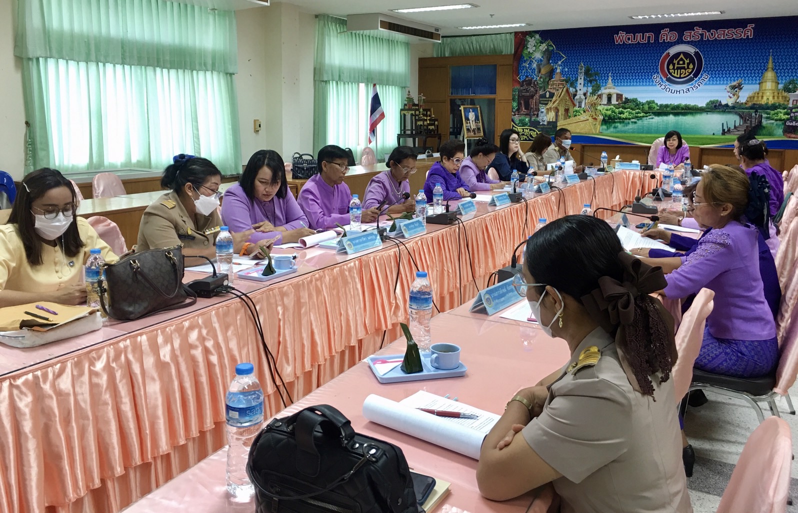 ?พช.มหาสารคาม จัดประชุมคณะทำงานขับเคลื่อนกองทุนพัฒนาบทบาทสตรีจังหวัดมหาสารคาม ครั้งที่ 4/2566?