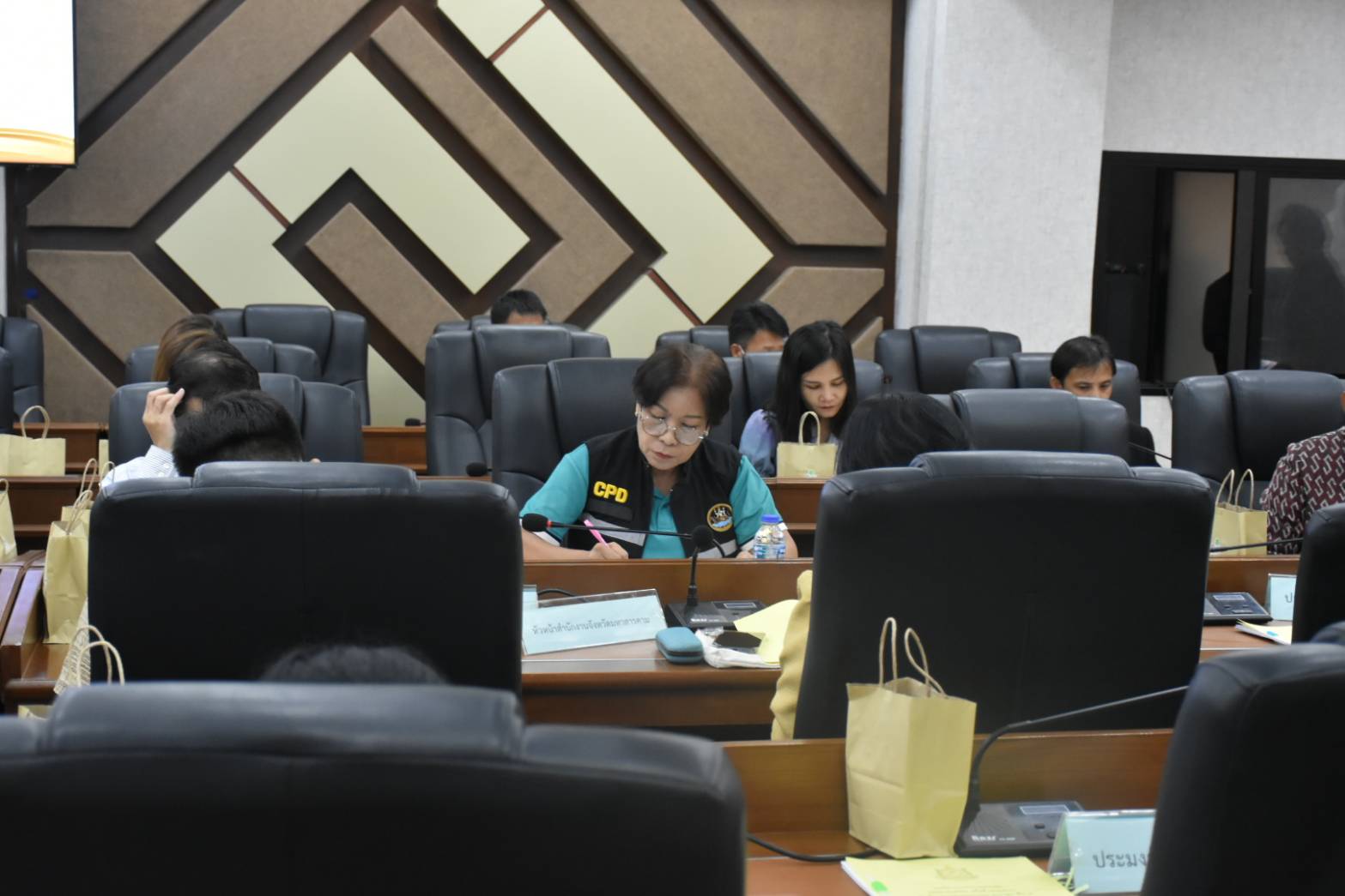 ?พช.มหาสารคาม : ร่วมประชุมคณะอนุกรรมการนโยบายที่ดินจังหวัด (คทช.จังหวัด) จังหวัดมหาสารคาม ครั้งที่ 2/2566?