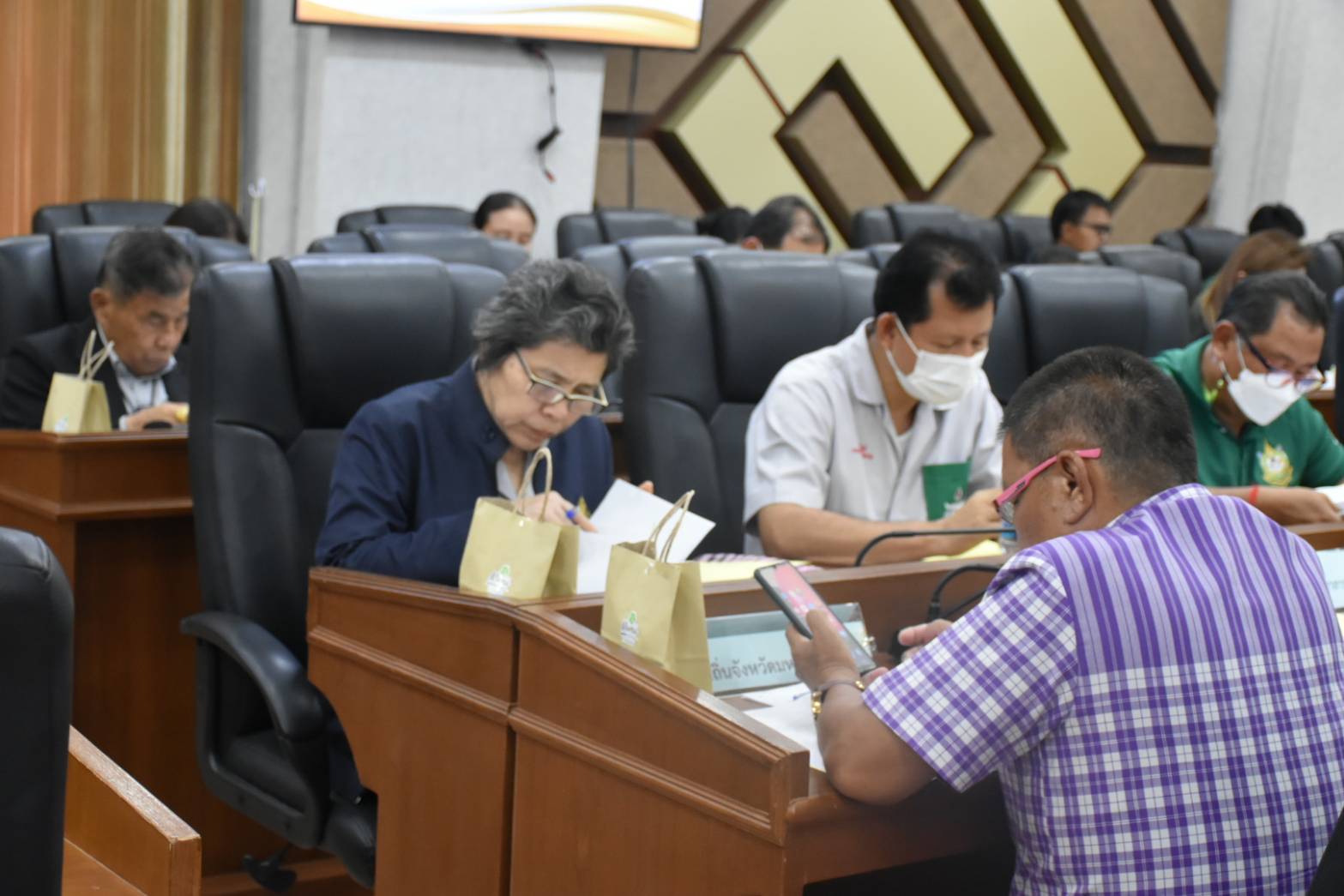 ?พช.มหาสารคาม : ร่วมประชุมคณะอนุกรรมการนโยบายที่ดินจังหวัด (คทช.จังหวัด) จังหวัดมหาสารคาม ครั้งที่ 2/2566?