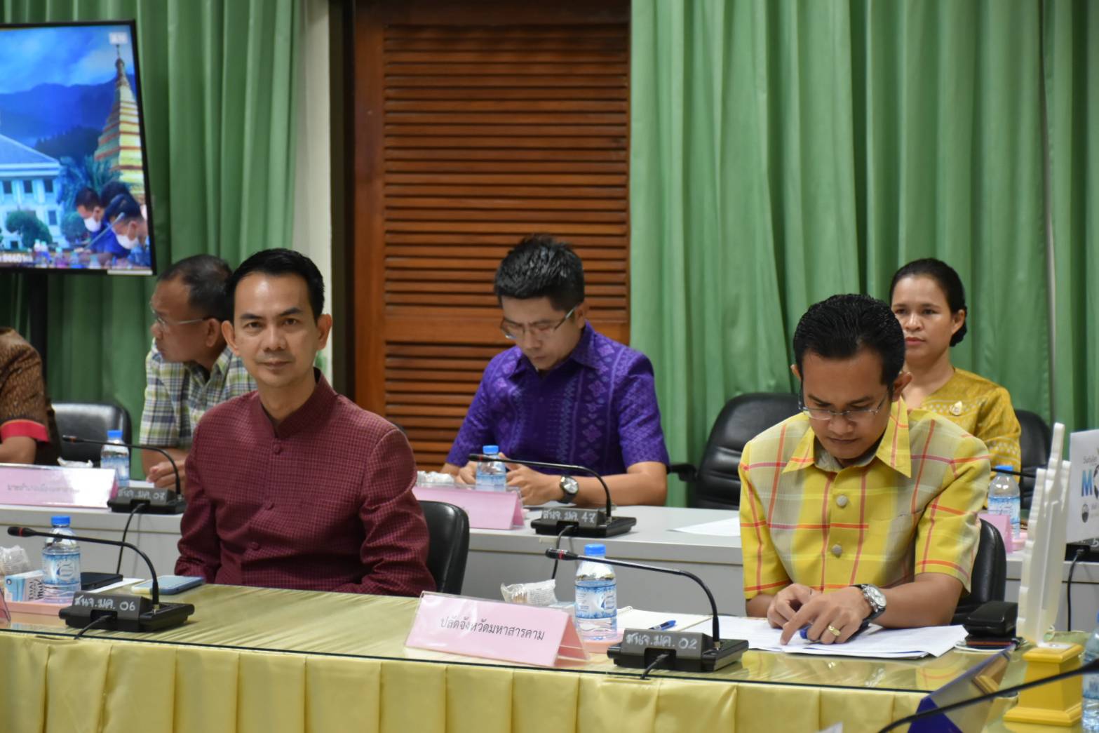 ? พช.มหาสารคาม เข้าร่วมการประชุมขับเคลื่อนและติดตามนโยบายของรัฐบาล และภารกิจสำคัญของกระทรวงมหาดไทย ประจำปีงบประมาณ พ.ศ. 2566 (เดือนกรกฎาคม 2566) ผ่านระบบวีดิทัศน์ทางไกล (VCS)  ?