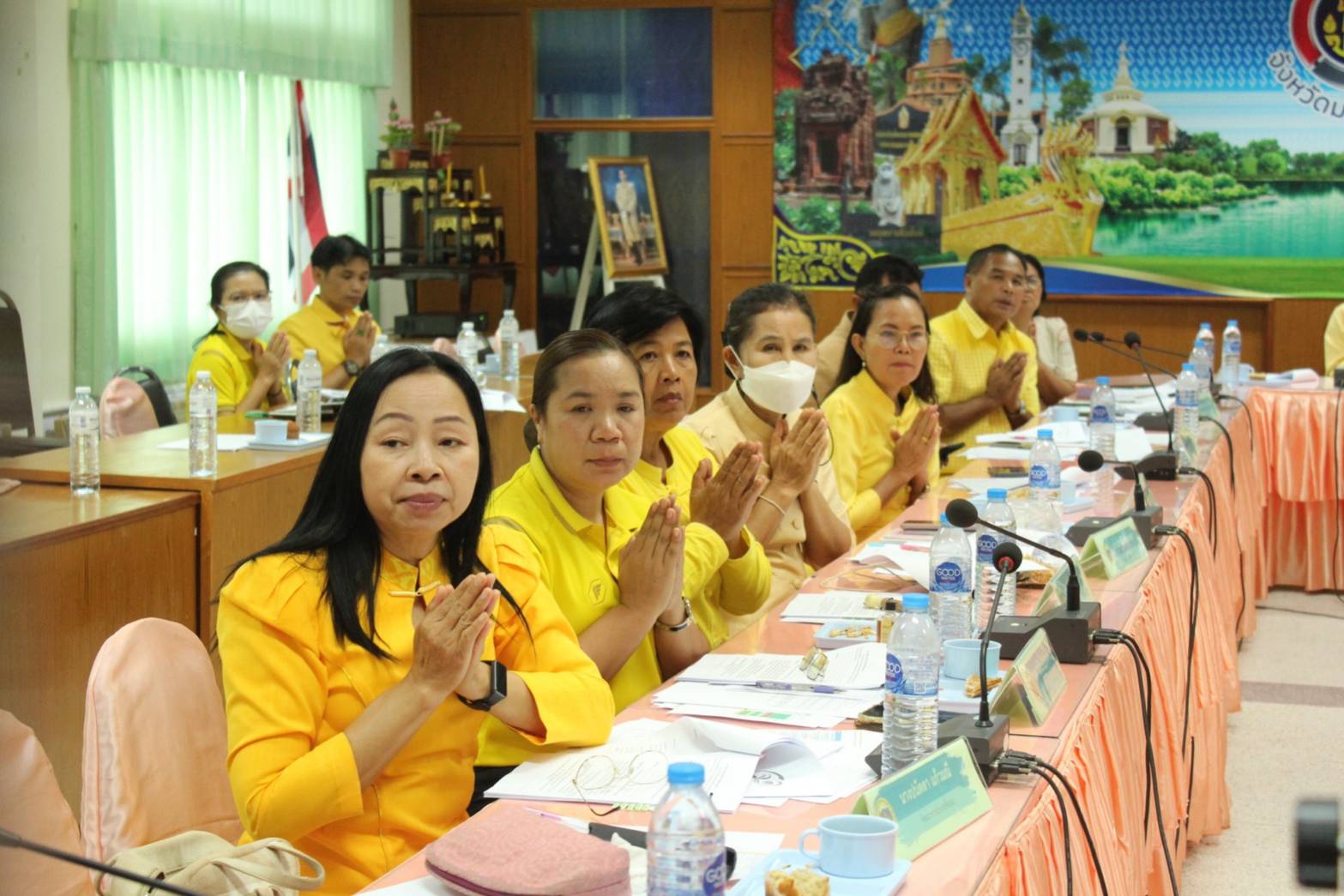 ?พช.มหาสารคาม ร่วมเจริญพระพุทธมนต์และปฏิบัติธรรมเจริญสมาธิภาวนา ถวายพระพรชัย และถวายพระราชกุศลแด่พระบาทสมเด็จพระเจ้าเจ้าอยู่หัว เนื่องในโอกาสมหามงคลวันเฉลิมพระชนมพรรษา (28 กรกฎาคม 2566)?
