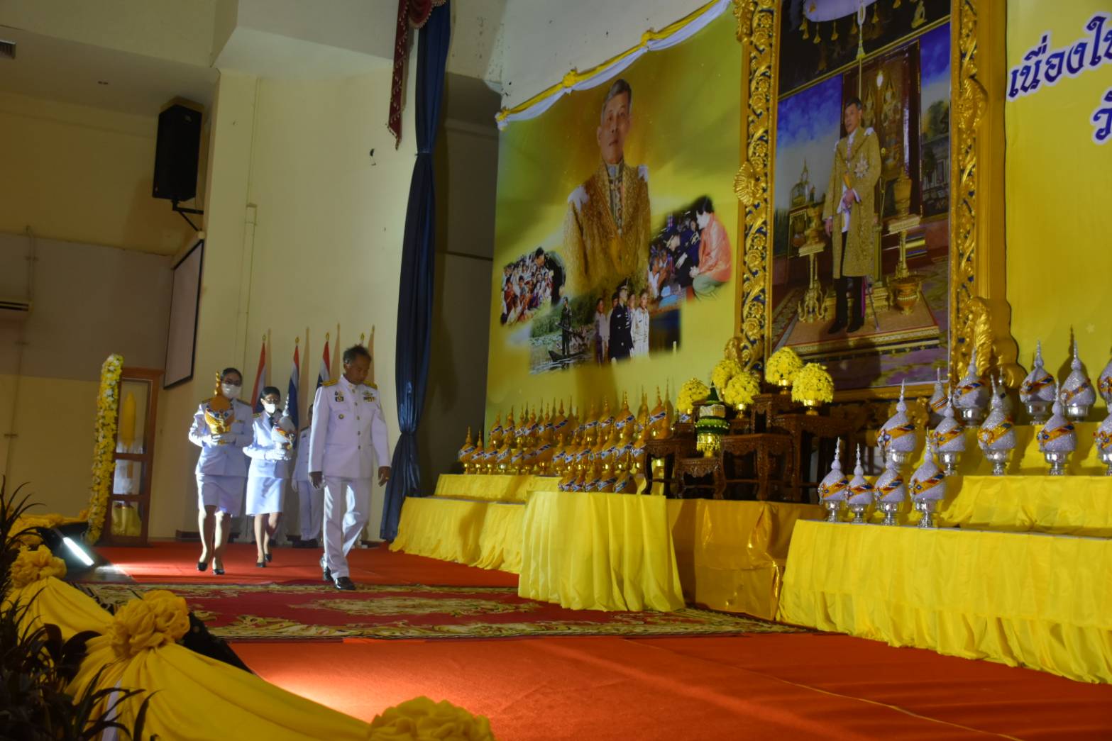 ?พช.มหาสารคาม ร่วมถวายเครื่องราชสักการะและจุดเทียนถวายพระพรชัยมงคล เฉลิมพระเกียรติพระบาทสมเด็จพระเจ้าอยู่หัว เนื่องในโอกาสมหามงคลวันเฉลิมพระชนมพรรษา (28 กรกฎาคม 2566)?