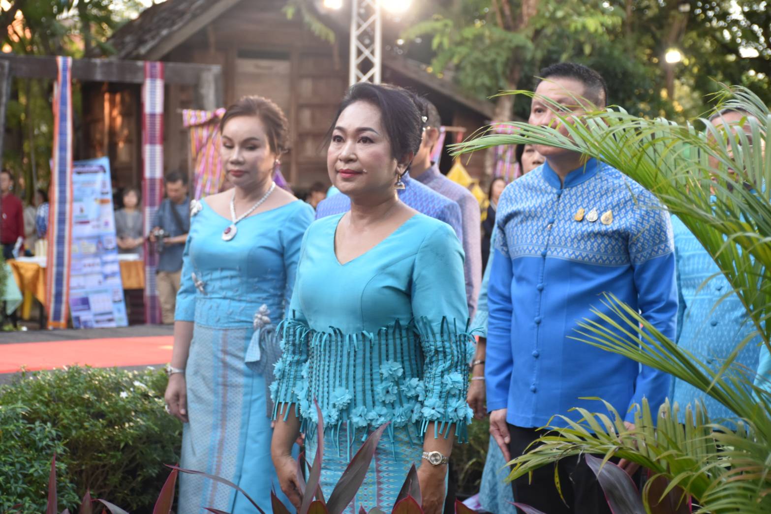 ?พช.มหาสารคาม นำกลุ่มสินค้า OTOP ร่วมงานภูษาศิลป์จากท้องถิ่นสู่สากล “มหาไหมเมืองคาม” เนื่องในโอกาสมหามงคลเฉลิมพระชนมพรรษา 91 พรรษา สมเด็จพระนางเจ้าสิริกิติ์ พระบรมราชินีนารถ พระบรมราชชนนีพันปีหลวง 12 สิงหาคม 2566,?