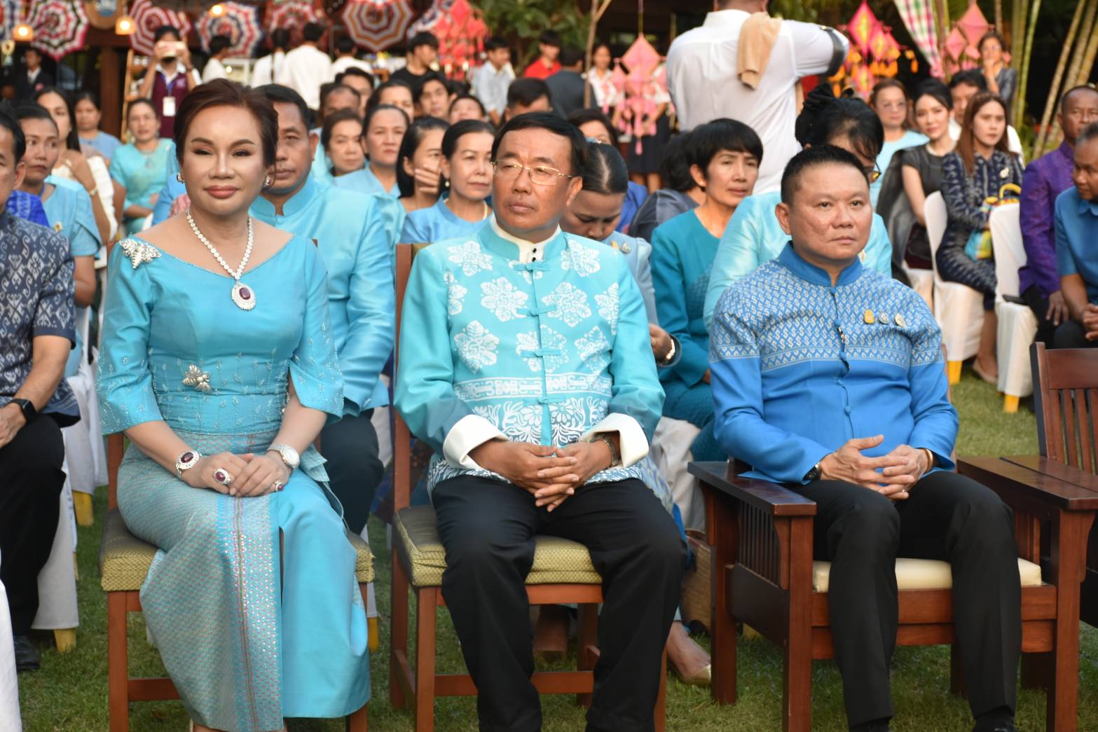 ?พช.มหาสารคาม นำกลุ่มสินค้า OTOP ร่วมงานภูษาศิลป์จากท้องถิ่นสู่สากล “มหาไหมเมืองคาม” เนื่องในโอกาสมหามงคลเฉลิมพระชนมพรรษา 91 พรรษา สมเด็จพระนางเจ้าสิริกิติ์ พระบรมราชินีนารถ พระบรมราชชนนีพันปีหลวง 12 สิงหาคม 2566,?