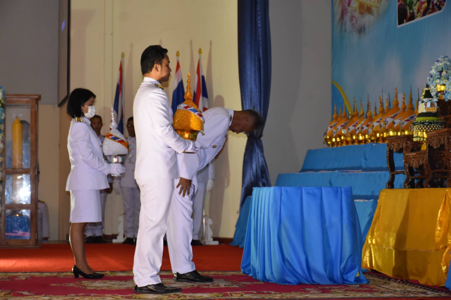 ?พช.มหาสารคาม ร่วมถวายเครื่องราชสักการะและจุดเทียนถวายพระพรชัยมงคล สมเด็จพระนางเจ้าสิริกิติ์ พระบรมราชินีนาถ พระบรมราชชนนีพันปี​หลวง​ เนื่องในโอกาสวันเฉลิมพระชนมพรรษา 12 สิงหาคม 2566?