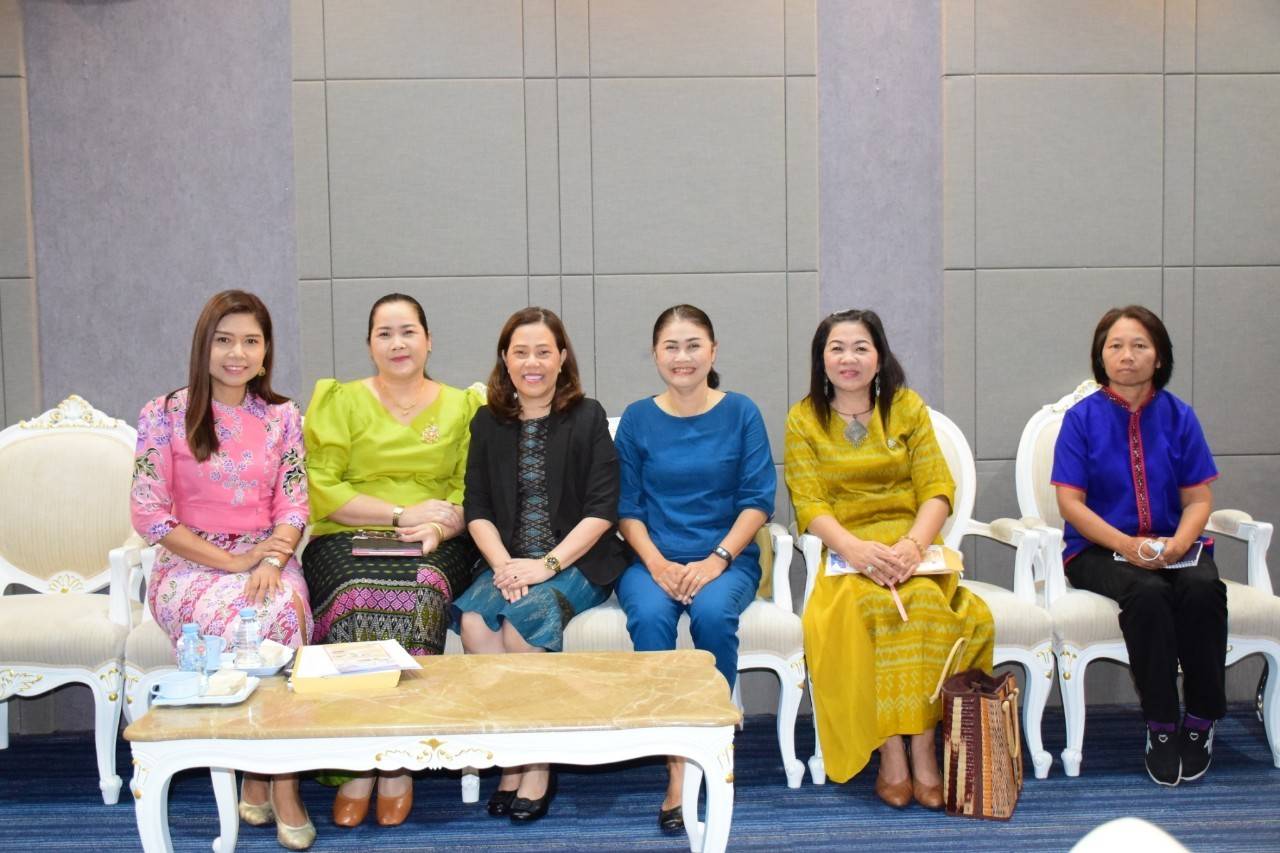 ? พช.มหาสารคาม : เข้าร่วมกิจกรรมโครงการแสดงผลงานการบริการวิชาการสู่ชุมชน  ??