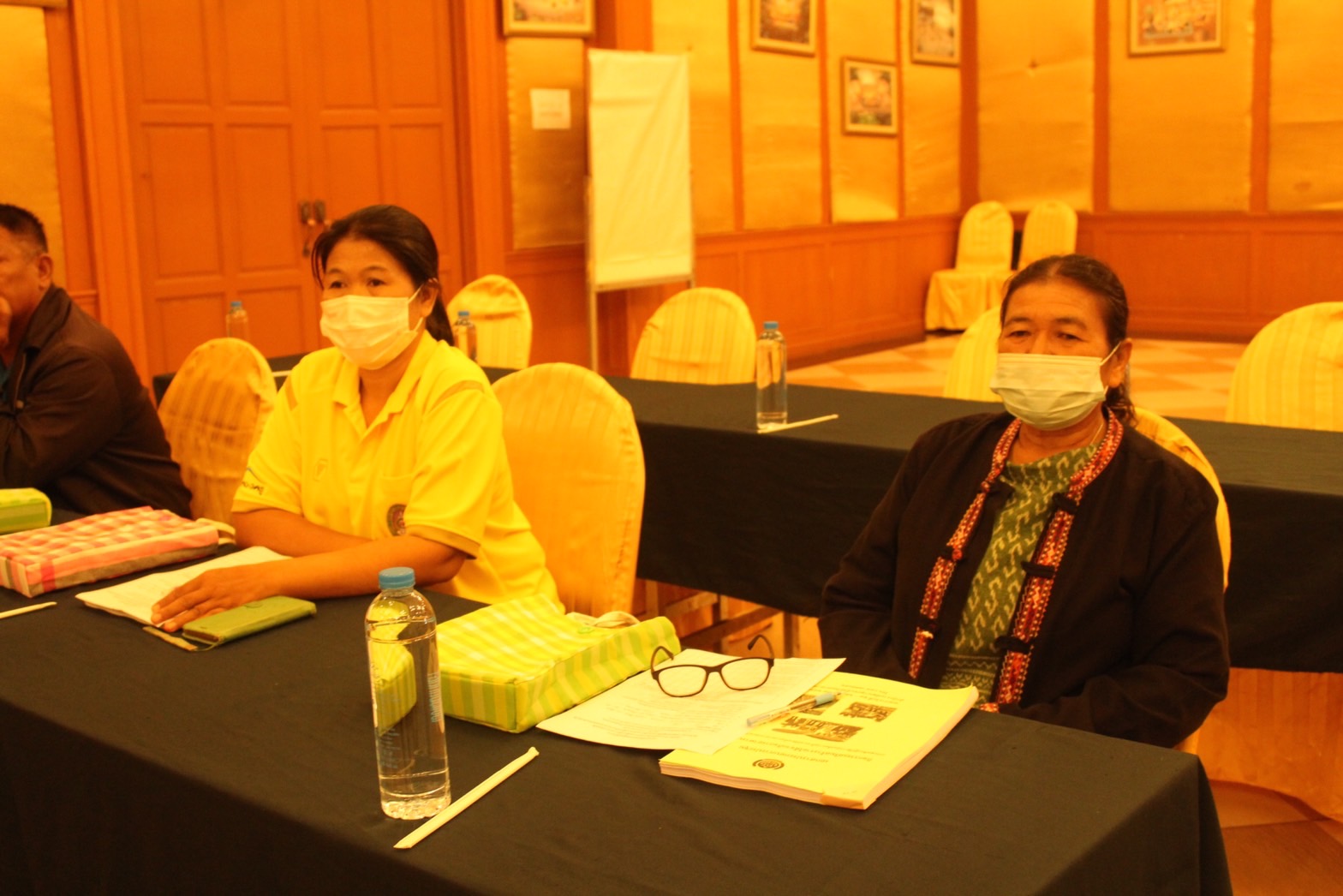 ?พช.มหาสารคามประชุมเชิงปฏิบัติการส่งเสริมการสร้างรายได้จากกิจการอาหารปลอดภัยระดับจังหวัด?