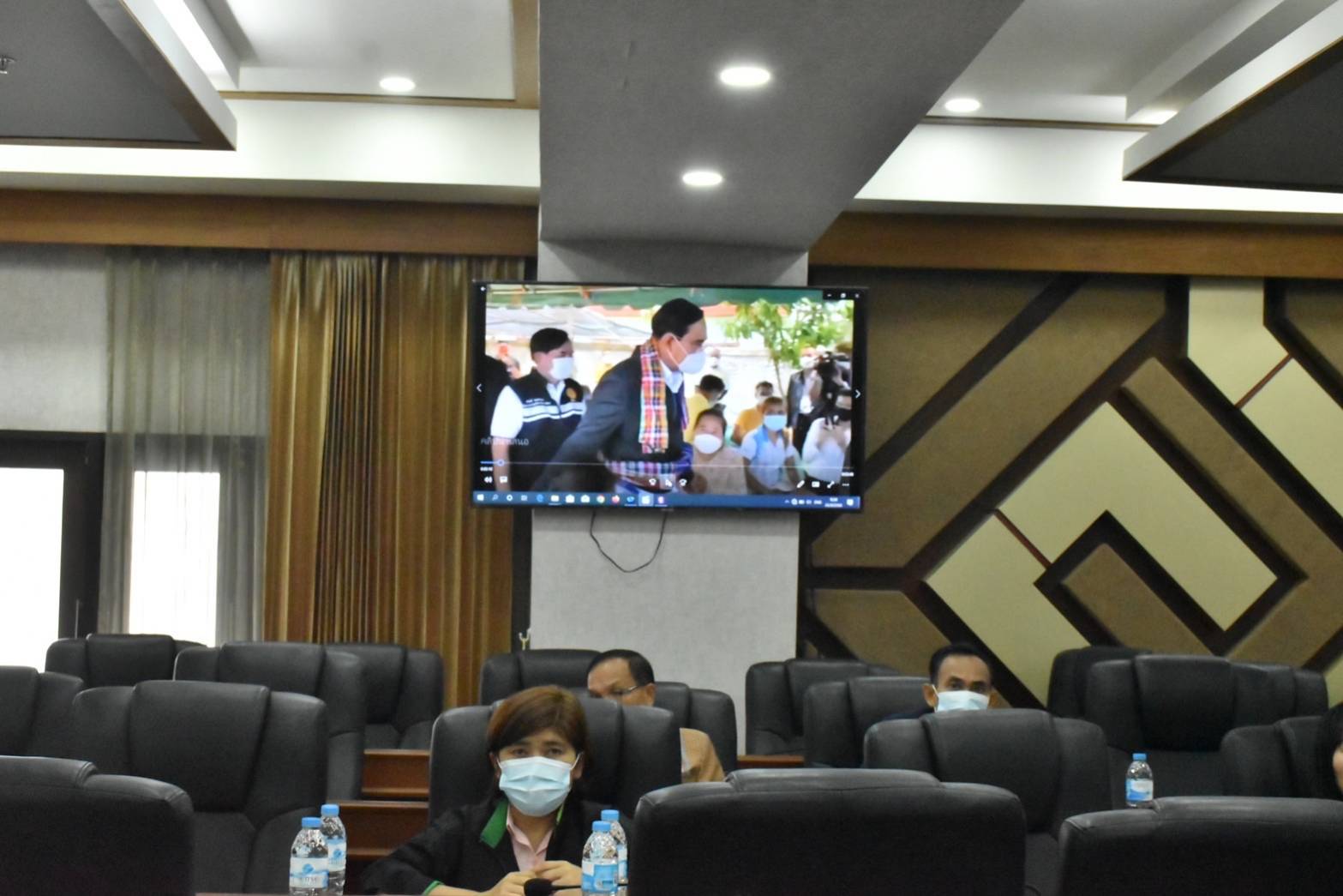 💠 พช.มหาสารคาม จัดประชุมคณะกรรมการบริหารศูนย์อำนวยการขจัดความยากจนและพัฒนาคนทุกช่วงวัยอย่างยั่งยืนตามหลักปรัชญาของเศรษฐกิจพอเพียงจังหวัดมหาสารคาม (คจพ.จ.มหาสารคาม) ครั้งที่ 3/2566💠