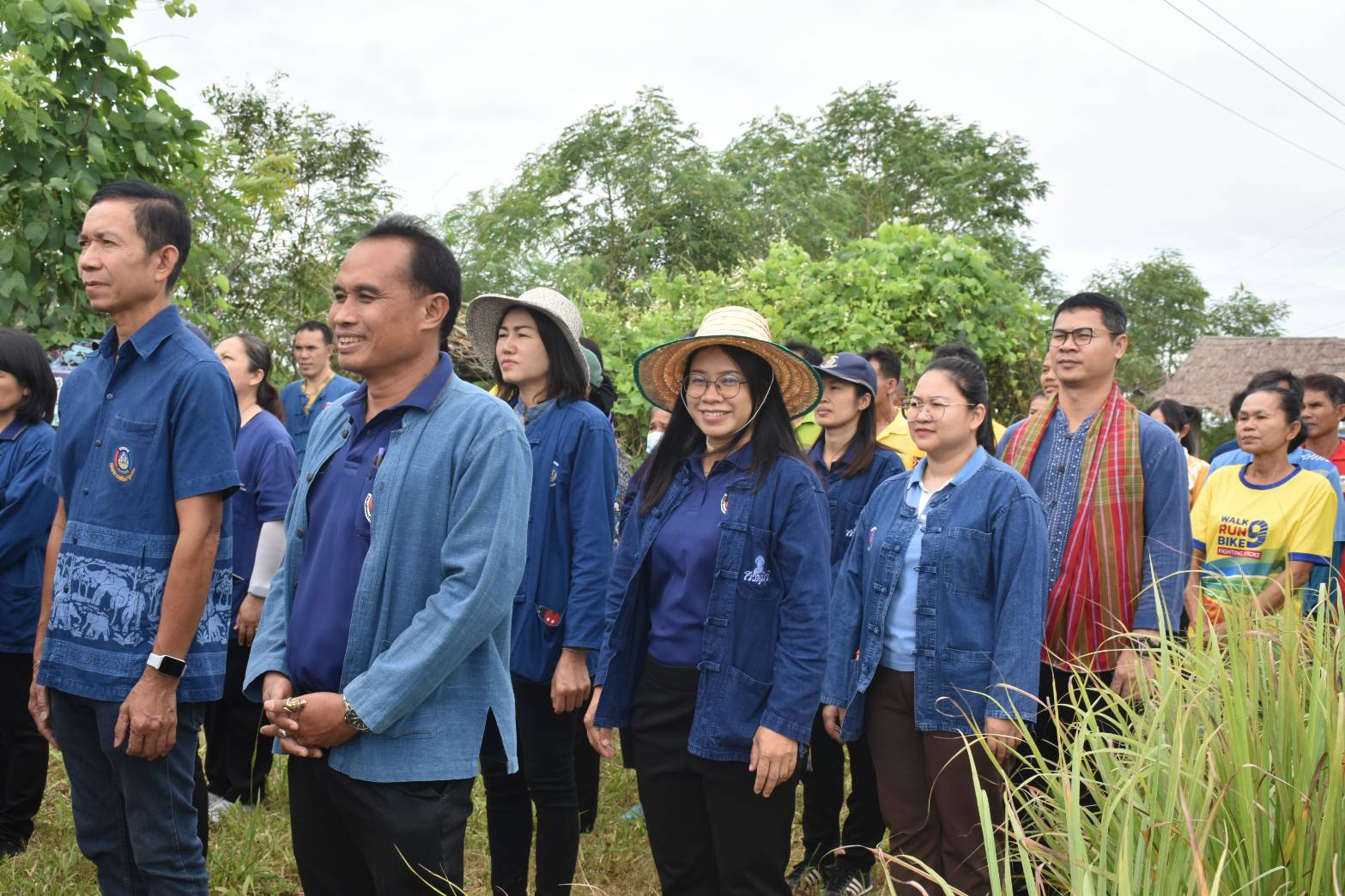 🌳พช.มหาสารคาม ร่วมแรงแข็งขันเอามื้อสามัคคี “โคก หนอง นา มหาสารคาม” เนื่องในวันรักต้นไม้แห่งชาติ ณ แปลง โคก หนอง นา อำเภอยางสีสุราช🌳