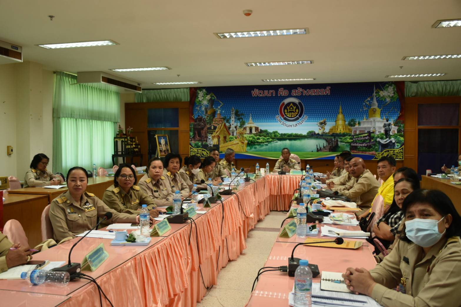 💠พช.มหาสารคาม ร่วมประชุมรับมอบนโยบายและแนวทางการดำเนินงานของรัฐมนตรีว่าการกระทรวงมหาดไทย ผ่านระบบวีดิทัศน์ทางไกล Video Conference และทีวี พช.💠