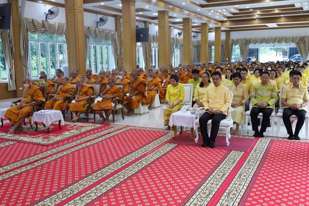 💠พช.มหาสารคาม ร่วมพิธีสวดพระพุทธมนต์เพื่อถวายเป็นพระราชกุศล แด่พระบาทสมเด็จพระบรมชนกาธิเบศร มหาภูมิพลอดุลยเดชมหาราช บรมนาถบพิตร เนื่องใน”วันนวมินทรมหาราช”💠