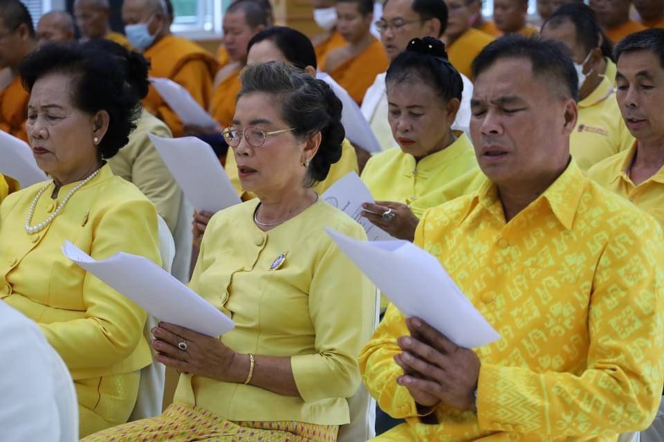 💠พช.มหาสารคาม ร่วมพิธีสวดพระพุทธมนต์เพื่อถวายเป็นพระราชกุศล แด่พระบาทสมเด็จพระบรมชนกาธิเบศร มหาภูมิพลอดุลยเดชมหาราช บรมนาถบพิตร เนื่องใน”วันนวมินทรมหาราช”💠