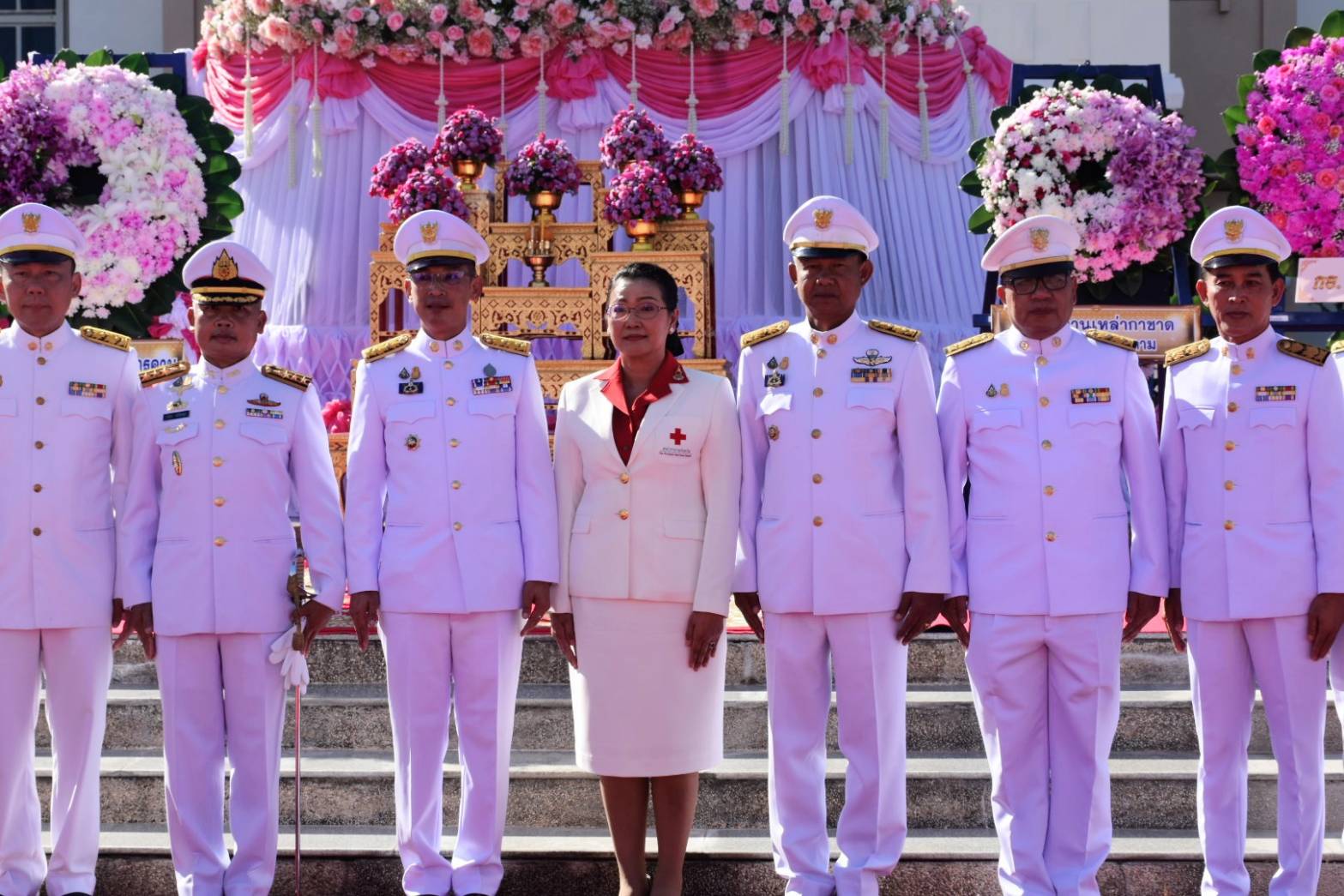 💠พช.มหาสารคาม ร่วมพิธีวางพวงมาลาถวายราชสักการะพระบาทสมเด็จพระจุลจอมเกล้าเจ้าอยู่หัว เพื่อน้อมสำนึกในพระมหากรุณาธิคุณ เนื่องใน “วันปิยมหาราช”💠