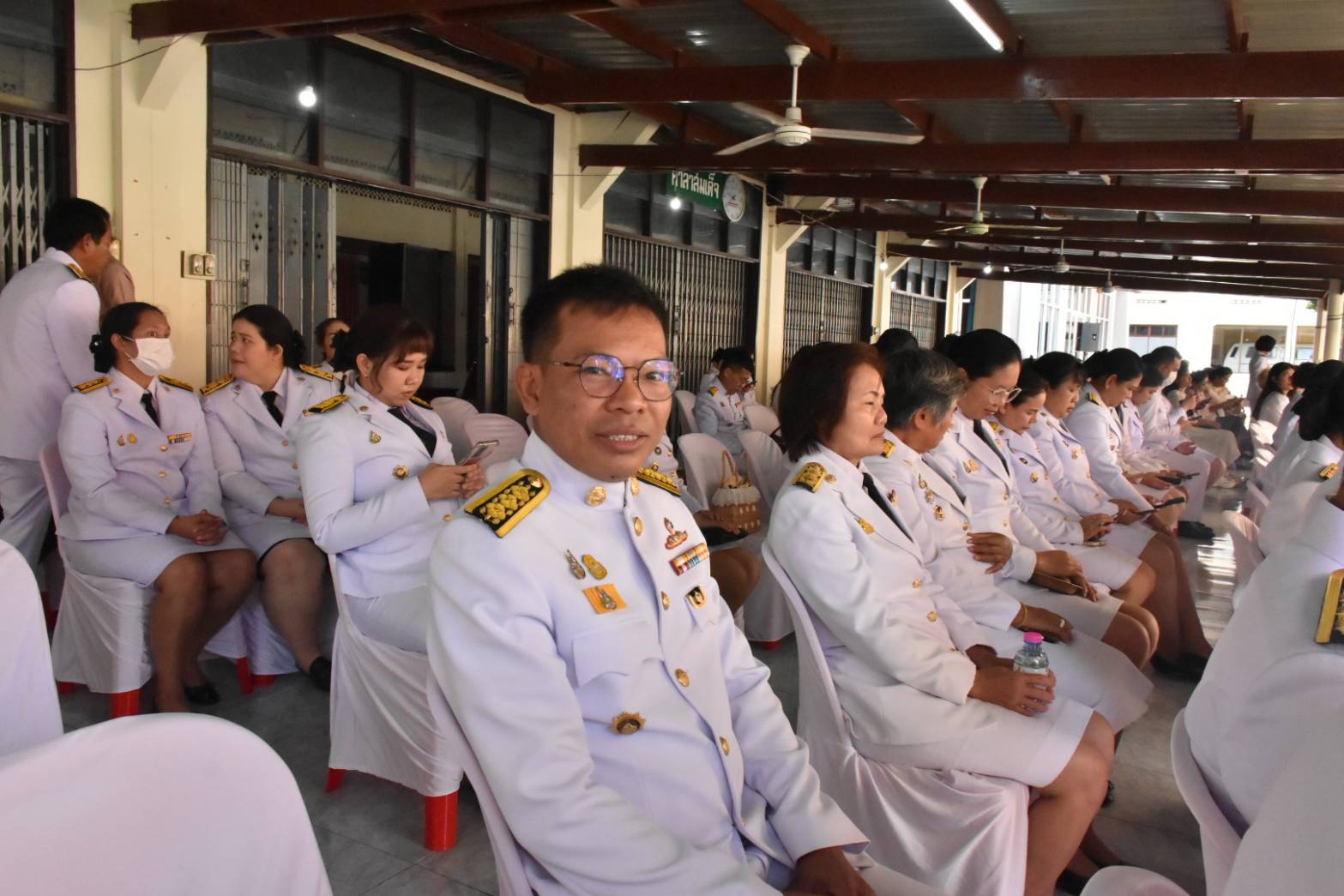 พระบาทสมเด็จพระเจ้าอยู่หัว  ทรงพระกรุณาโปรดเกล้าฯ พระราชทานผ้าพระกฐิน ประจำปี พ.ศ. 2566 ให้กรมการพัฒนาชุมชนนำไปทอดถวาย  ณ วัดพิกุลทอง พระอารามหลวง ตำบลพิกุลทอง อำเภอท่าช้าง จังหวัดสิงห์บุรี