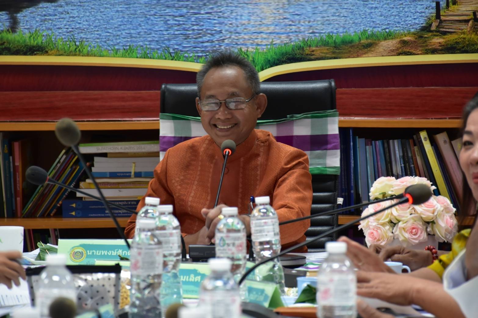 พช.มหาสารคาม ประชุมประจำเดือนสำนักงานพัฒนาชุมชนจังหวัดมหาสารคาม ครั้งที่ 12/2566