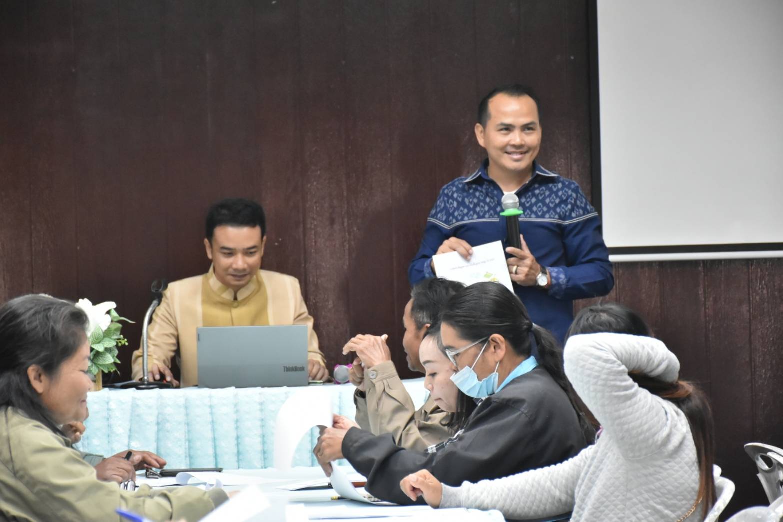 พช.มหาสารคาม ติดตามสนับสนุน โครงการประชุมเชิงปฏิบัติการผู้จัดเก็บข้อมูล จปฐ. ด้วยเครื่องมืออิเล็กทรอนิกส์ ประจำปีงบประมาณ 2567 พื้นที่อำเภอแกดำ
