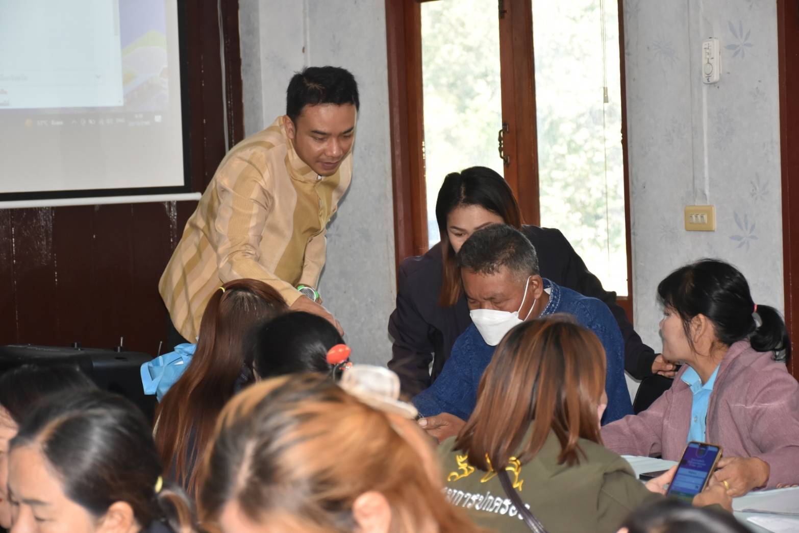 พช.มหาสารคาม ติดตามสนับสนุน โครงการประชุมเชิงปฏิบัติการผู้จัดเก็บข้อมูล จปฐ. ด้วยเครื่องมืออิเล็กทรอนิกส์ ประจำปีงบประมาณ 2567 พื้นที่อำเภอแกดำ