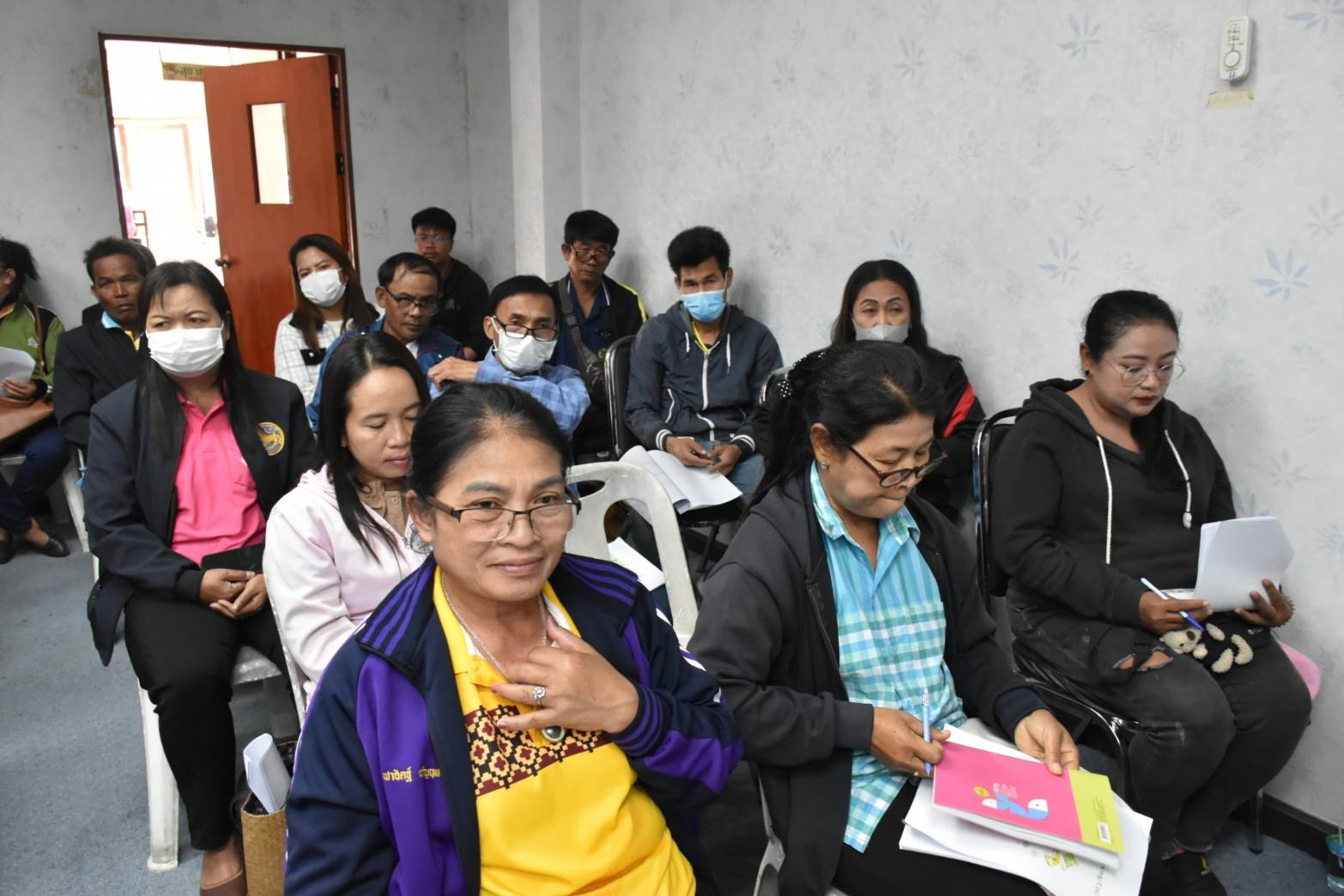 พช.มหาสารคาม ติดตามสนับสนุน โครงการประชุมเชิงปฏิบัติการผู้จัดเก็บข้อมูล จปฐ. ด้วยเครื่องมืออิเล็กทรอนิกส์ ประจำปีงบประมาณ 2567 พื้นที่อำเภอแกดำ
