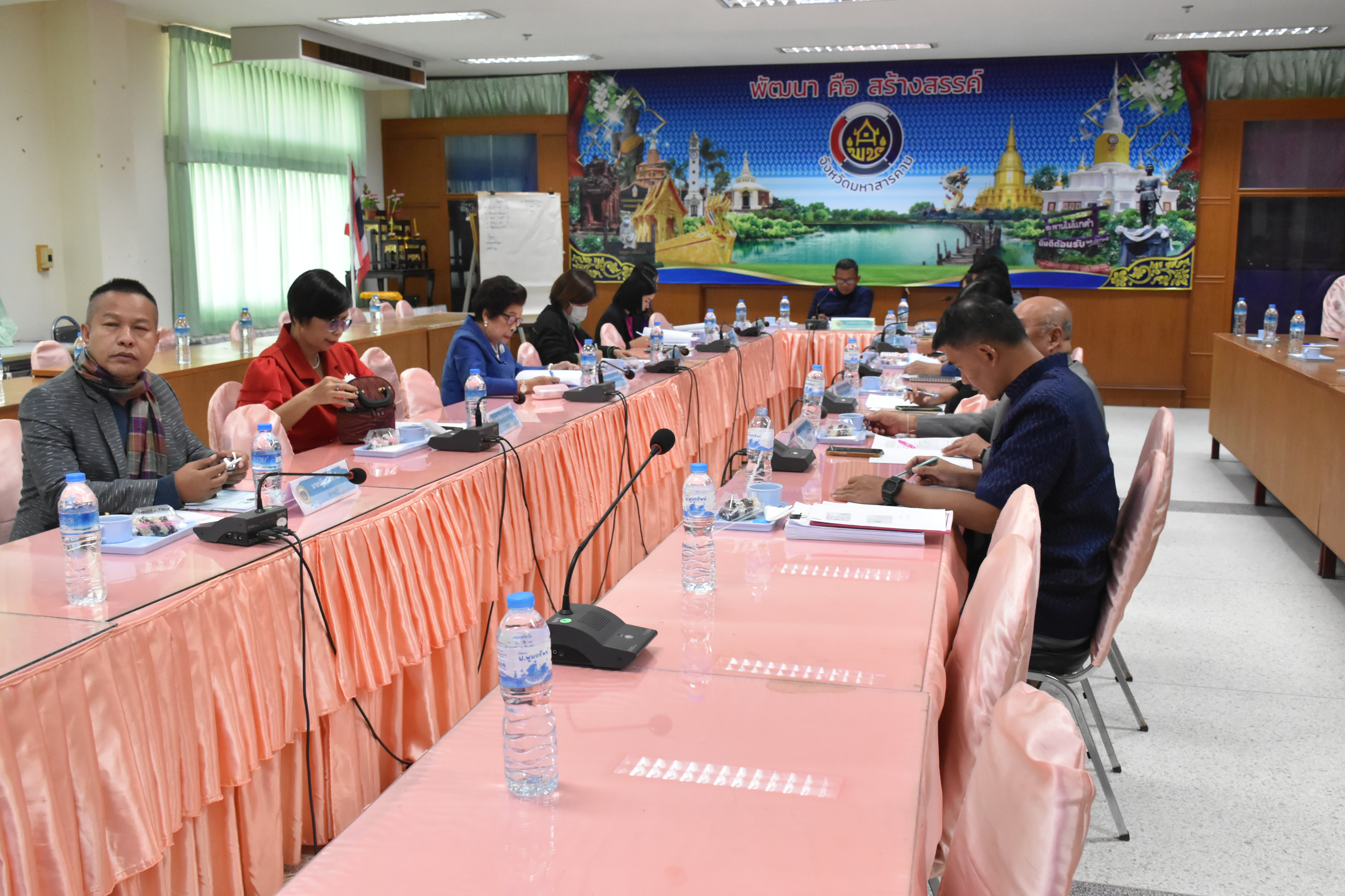 พช.มหาสารคาม ประชุมคณะอนุกรรมการบริหารกองทุนพัฒนาบทบาทสตรี ครั้งที่ 6/2566