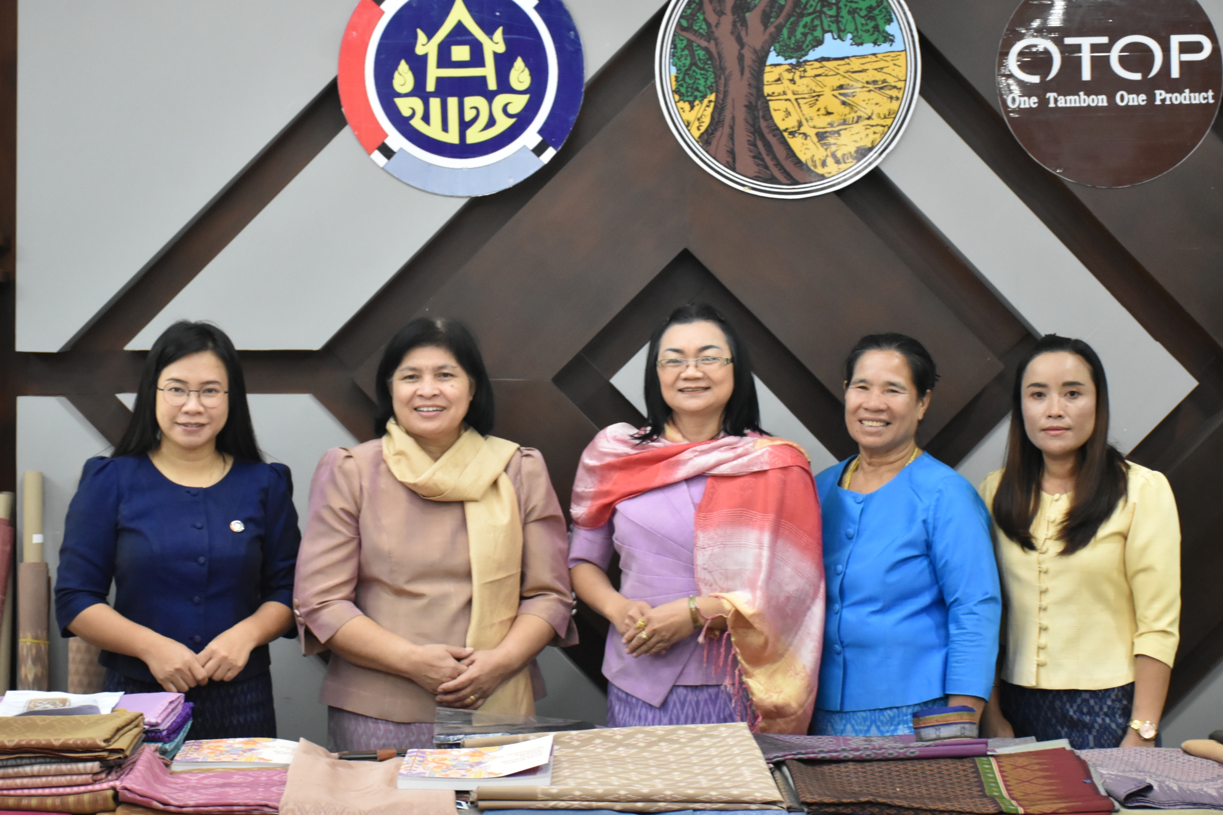 ผู้ว่าราชการจังหวัดมหาสารคาม ประชุมกรมการจังหวัดครั้งที่ 12/2566 ประจำเดือนธันวาคม 2566