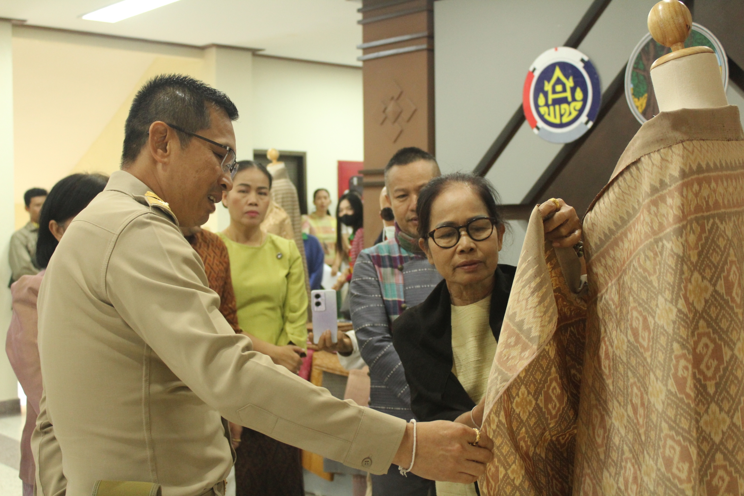 ผู้ว่าราชการจังหวัดมหาสารคาม ประชุมกรมการจังหวัดครั้งที่ 12/2566 ประจำเดือนธันวาคม 2566
